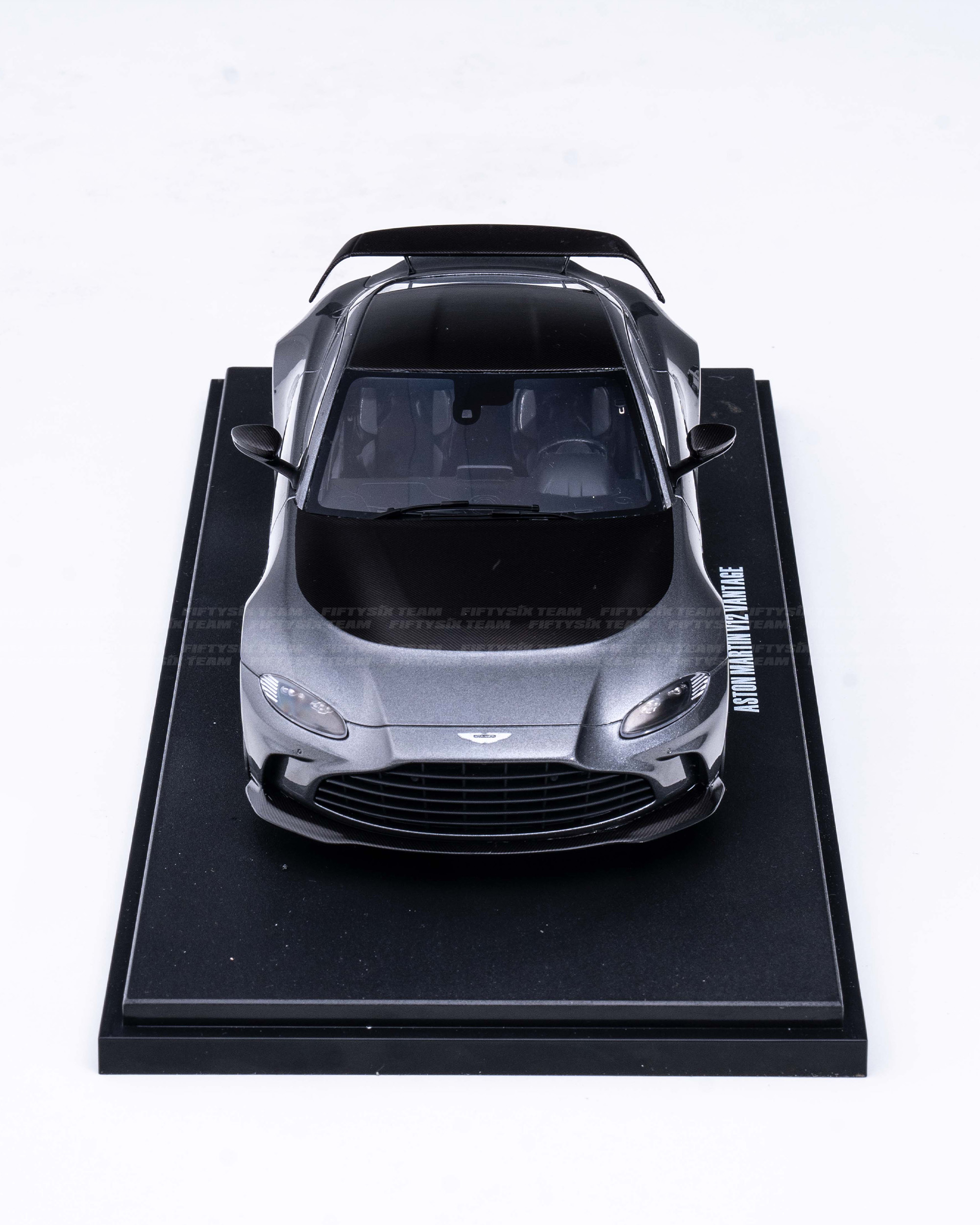 ASTON MARTIN V12 VANTAGE,TỶ LỆ 1/18 GTSPIRIT