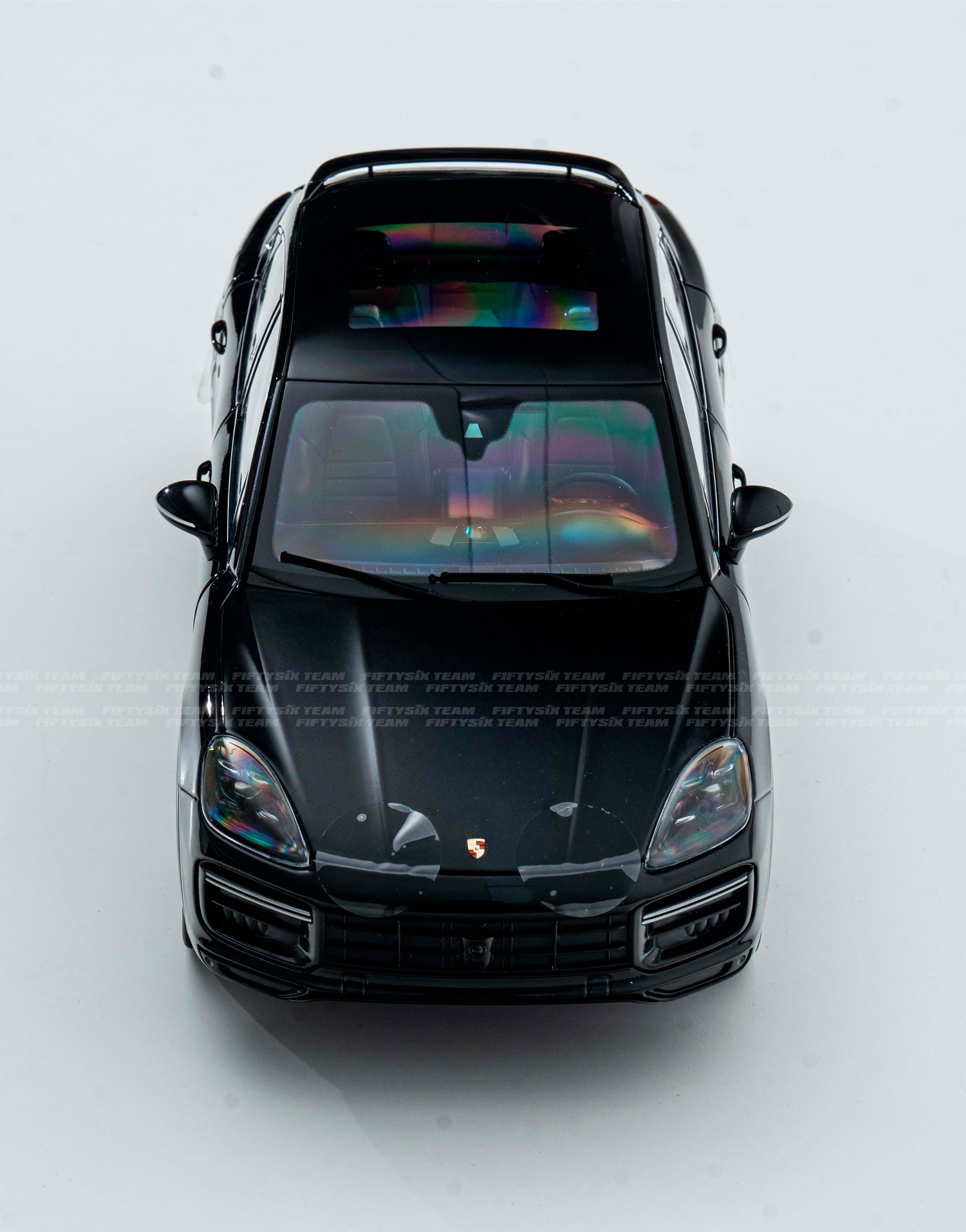 PORSCHE CAYENNE TURBO COUPLE BLACK,TỶ LỆ 1/18 NOREV