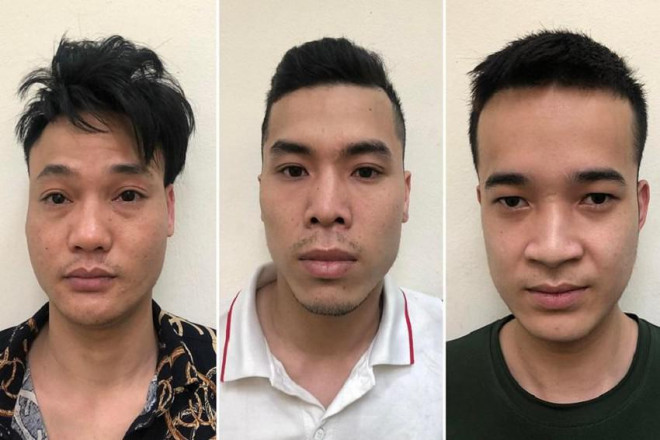 Thấy cảnh sát, nhân viên quán karaoke khóa cửa, nhốt khách bên trong rồi bỏ trốn