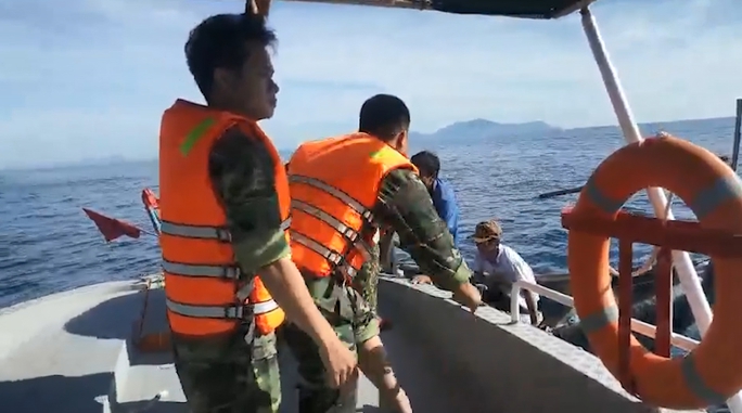 Tàu cá bị đâm chìm trên biển Quảng Nam, 2 ngư dân tử vong, 1 mất tích