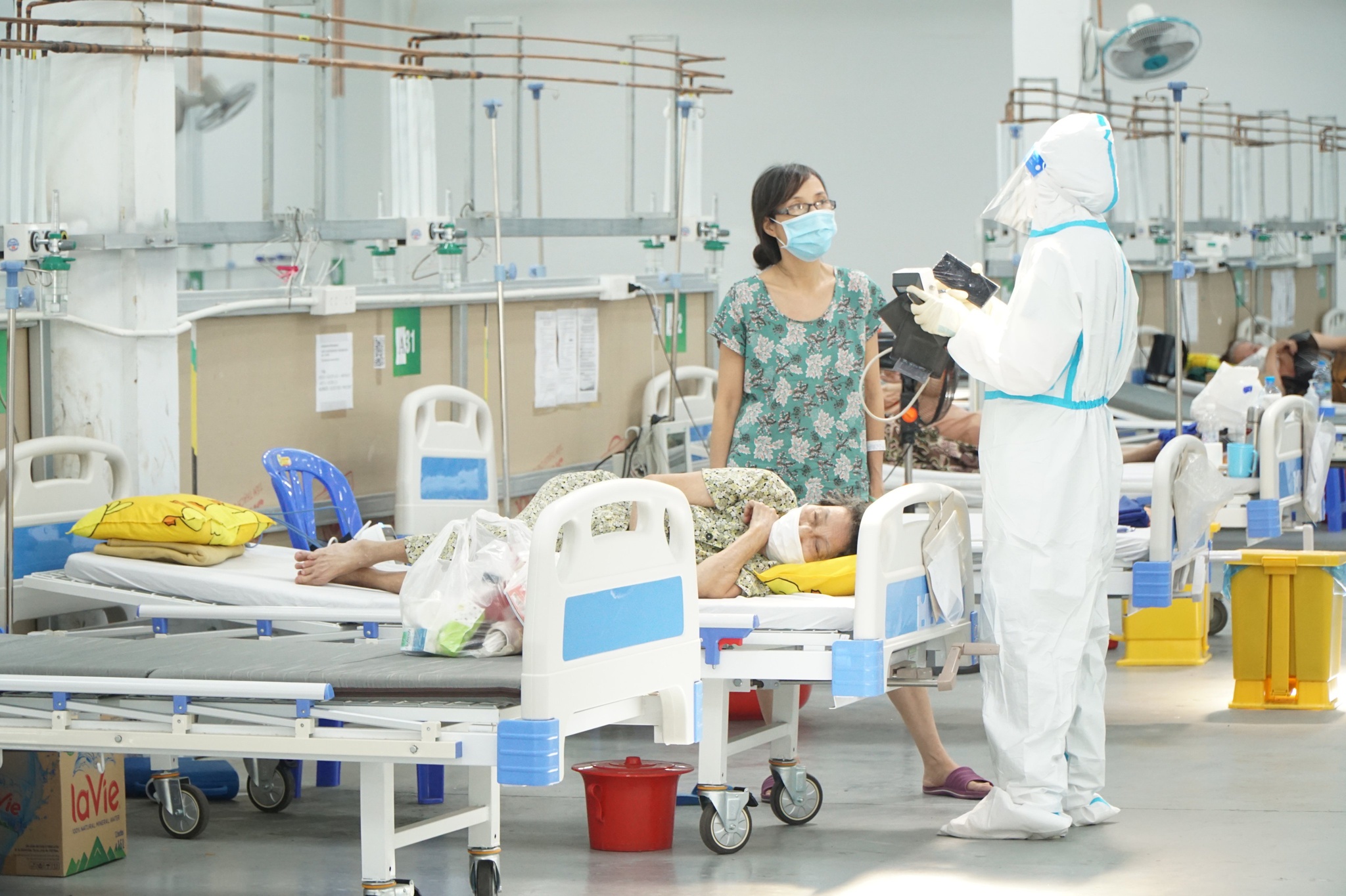 Nới lỏng tối đa các biện pháp phòng dịch