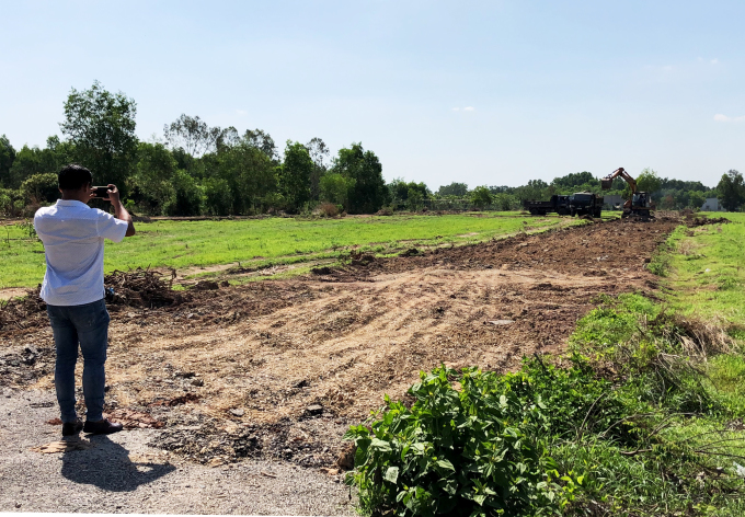 Phá bỏ 29 con đường làm trái phép trên đất nông nghiệp