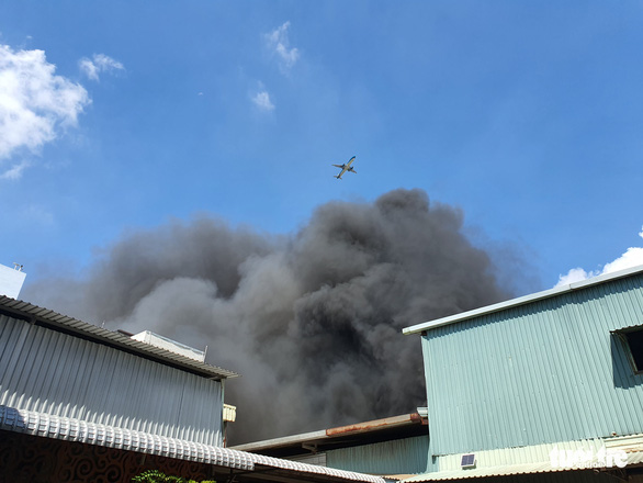 Vụ cháy bãi xe Phòng CSGT TP.HCM: Người dân được bồi thường nếu có xe bị cháy?