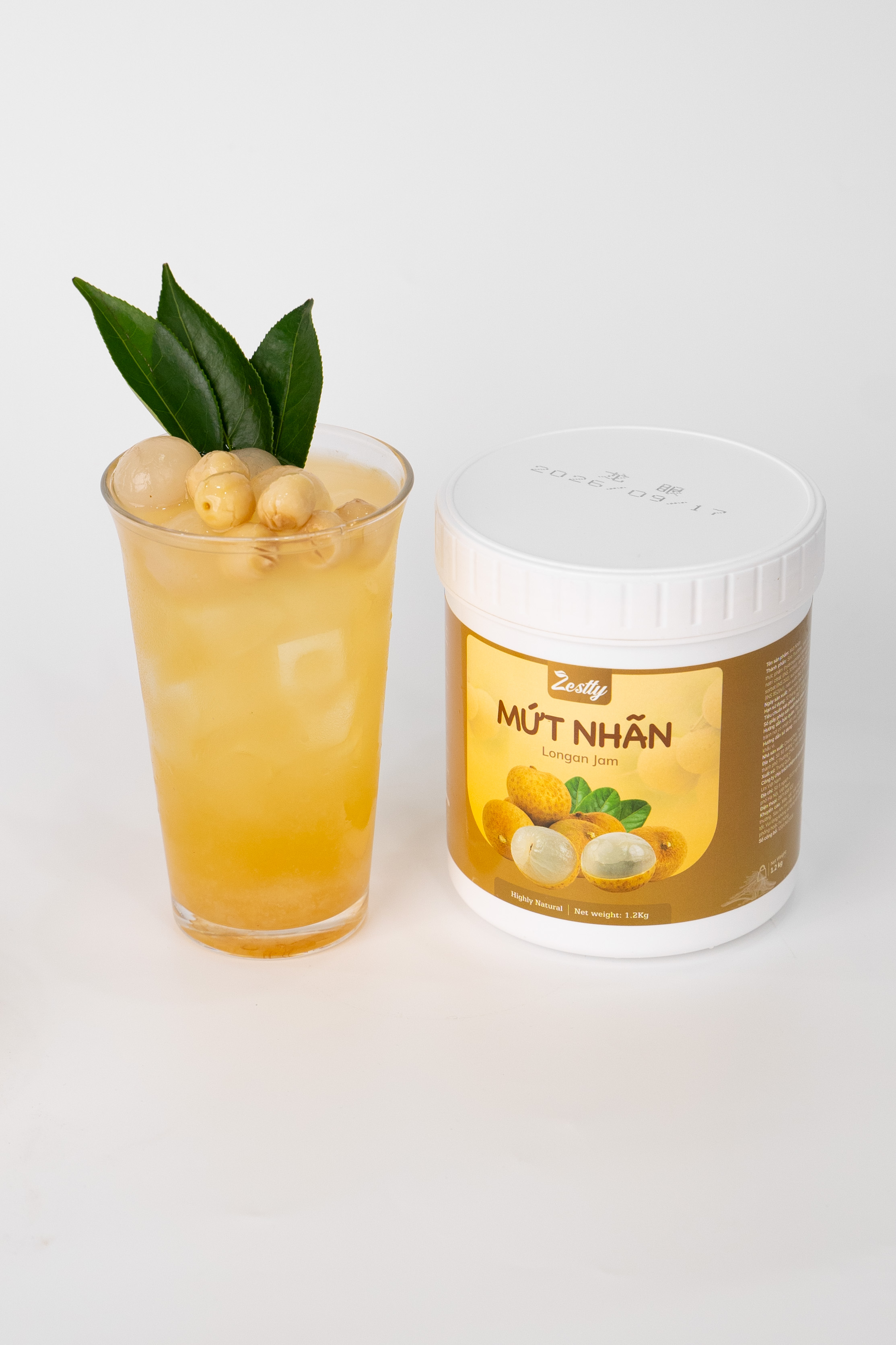 Mứt Nhãn Zestty
