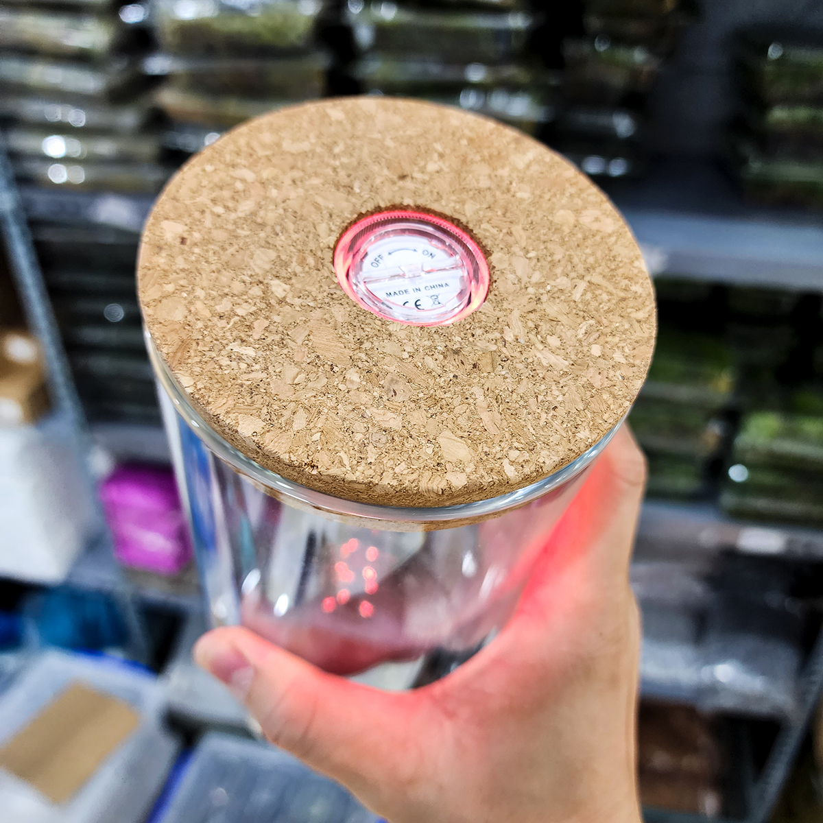 Bình trụ tròn nắp bấc có đèn 10*20cm
