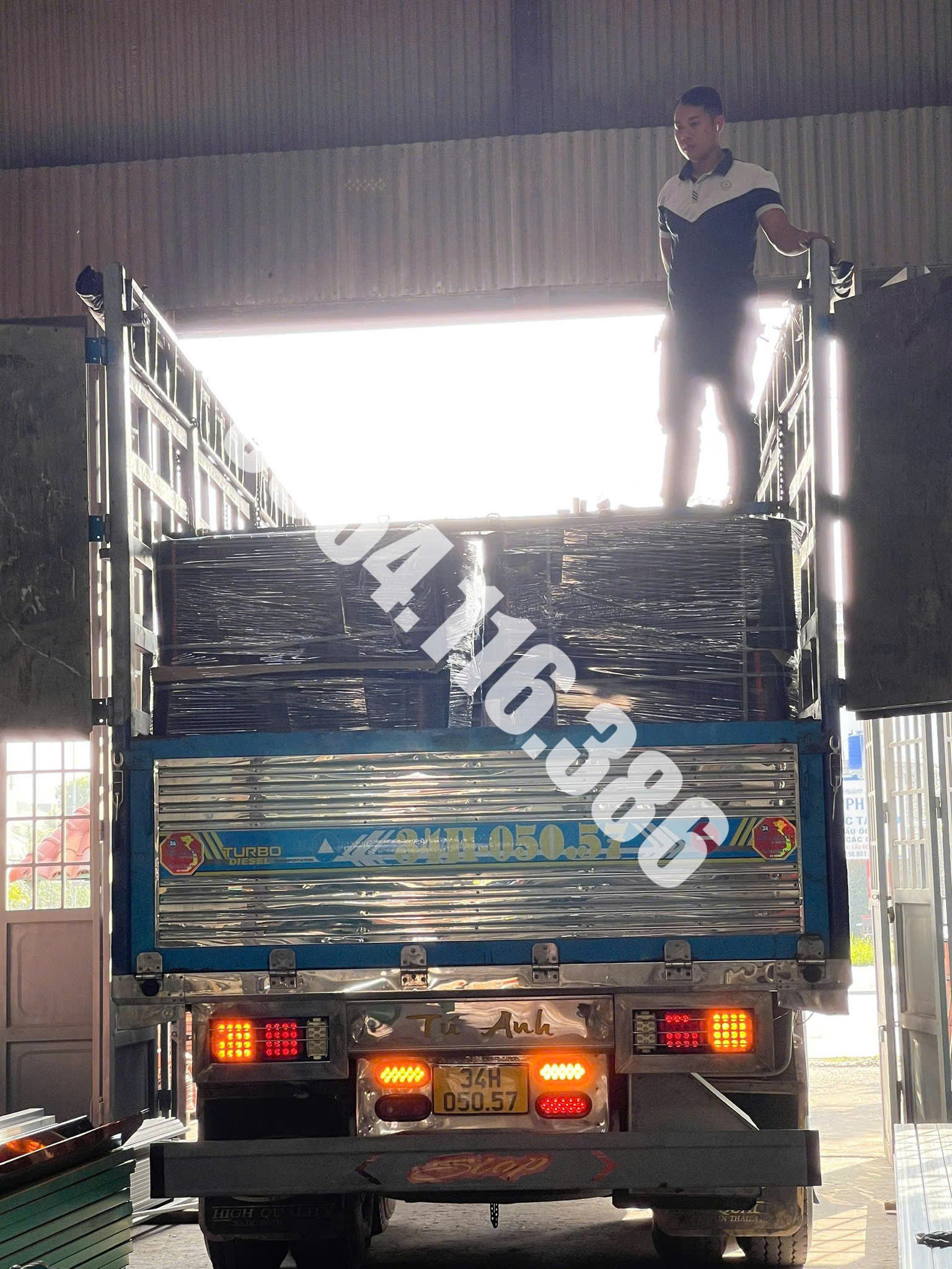 MỖI CHUYẾN XE CHỞ VẬT TƯ VỀ CÔNG TRÌNH LÀ MỘT BƯỚC KHỞI ĐẦU CHO TOÀN BỘ HẠNG MỤC THI CÔNG