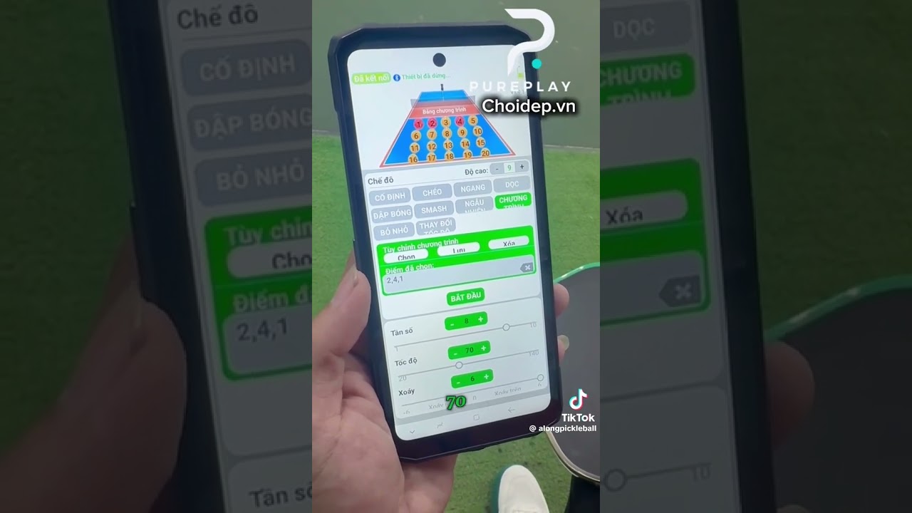 Tập volley trái tay với máy bắn bóng speed up khi ở trên lưới