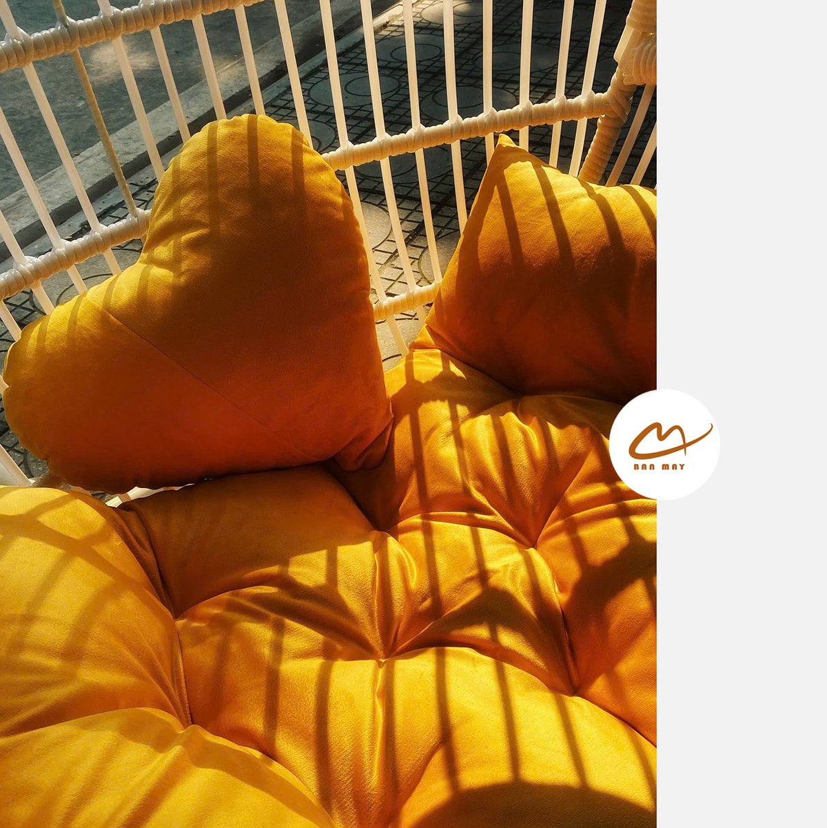 mau-dem-xich-du-cho-menh-kim-1