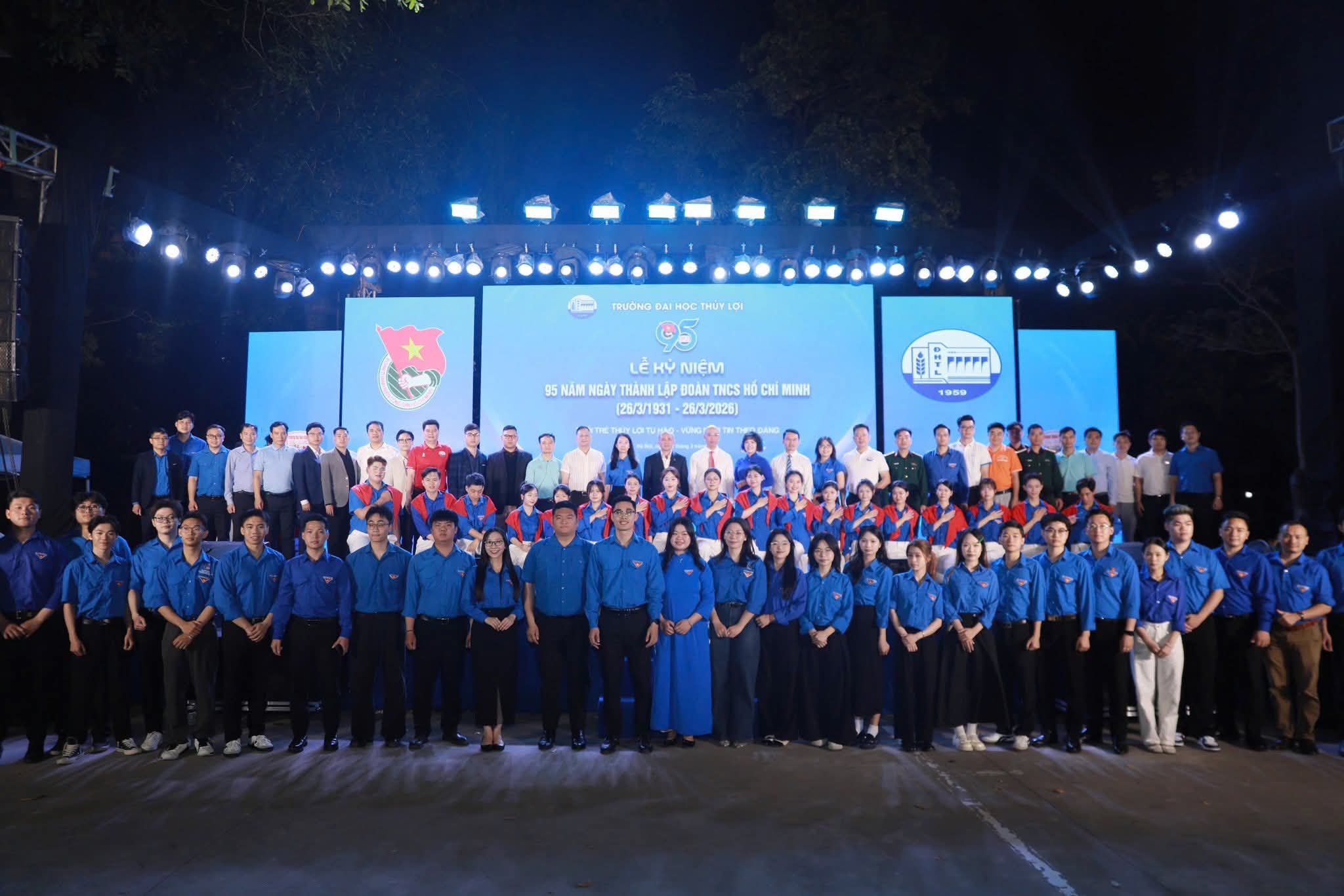 Khoa Kế toán và Kinh doanh