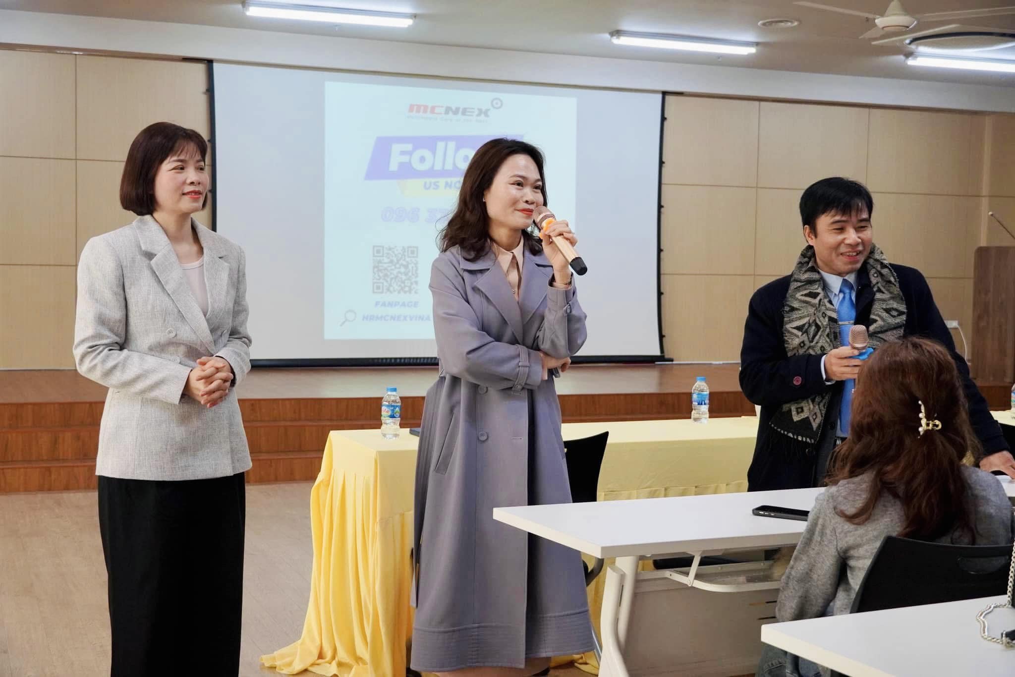 Khoa Kế toán và Kinh doanh