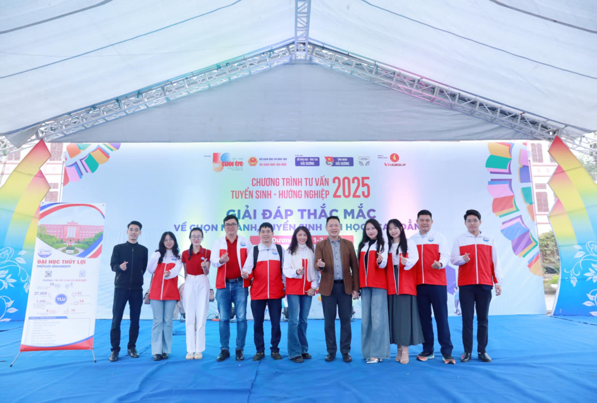 Khoa Kế toán và Kinh doanh