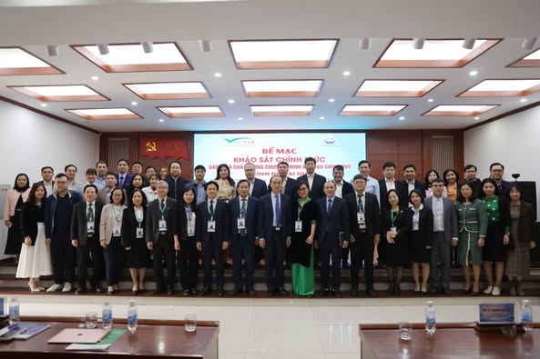 Khoa Kế toán và Kinh doanh