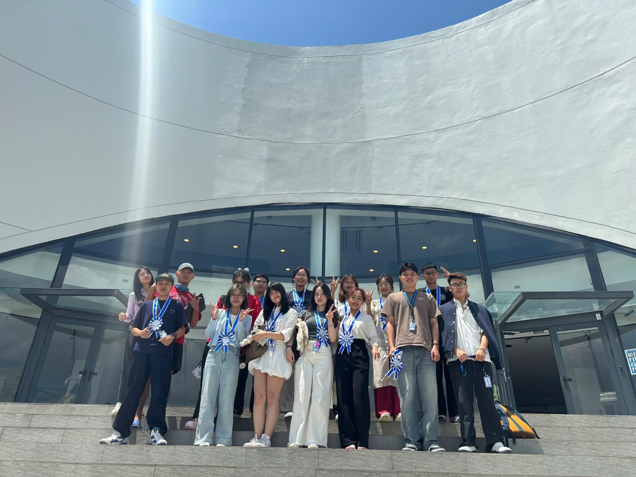 Khoa Kế toán và Kinh doanh