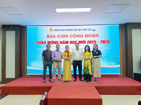 Khoa Kế toán và Kinh doanh