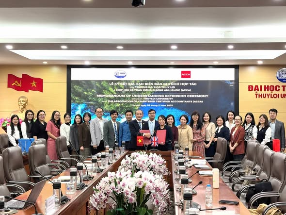 Khoa Kế toán và Kinh doanh