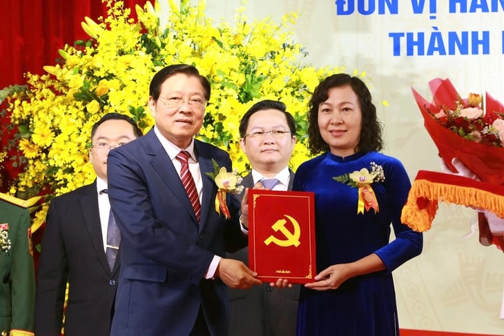 Khoa Kế toán và Kinh doanh