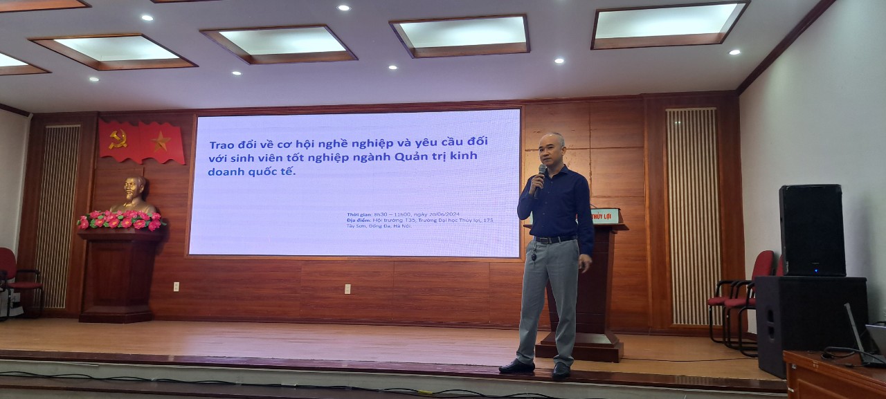 Khoa Kế toán và Kinh doanh