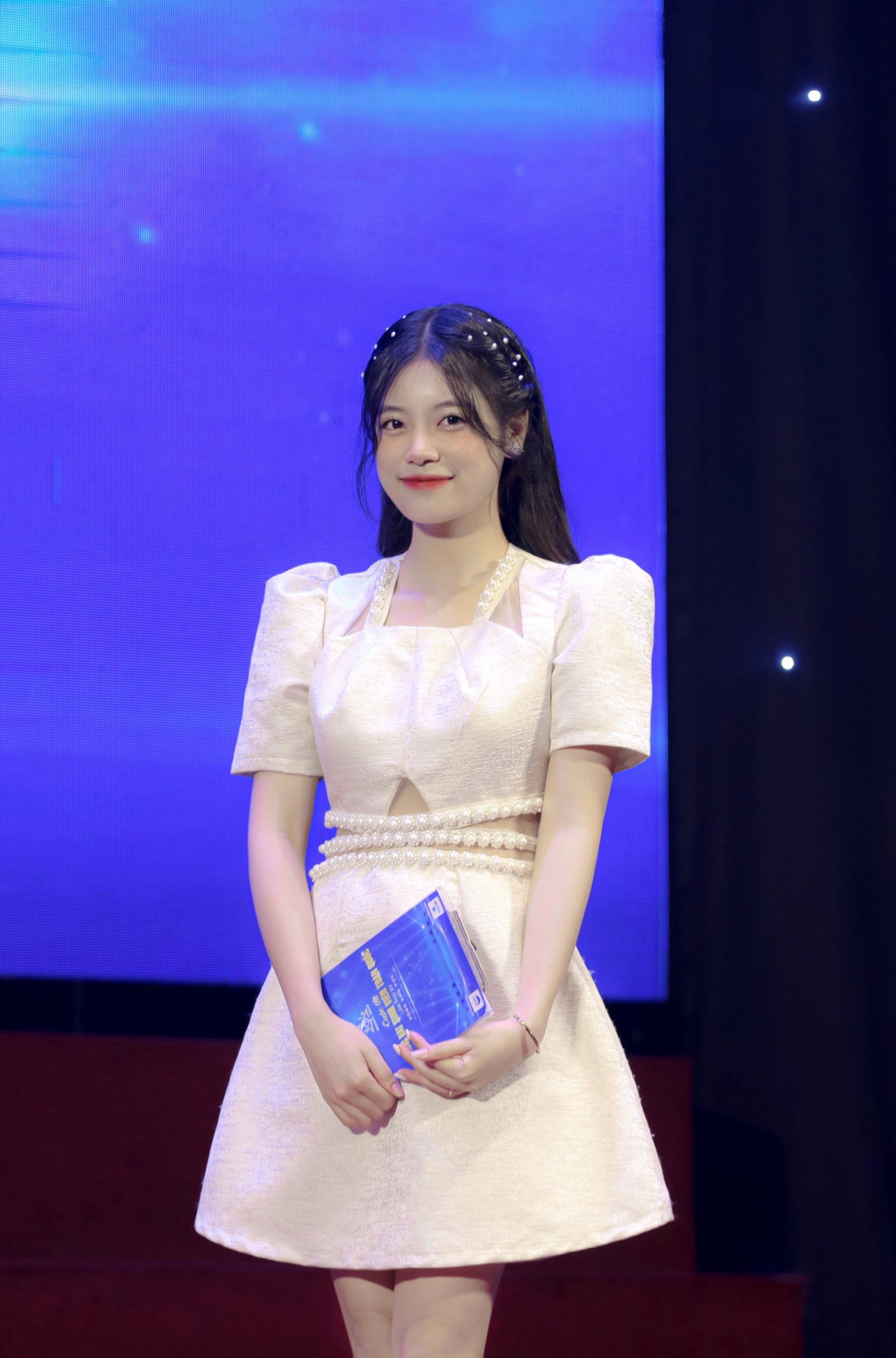 Khoa Kế toán và Kinh doanh