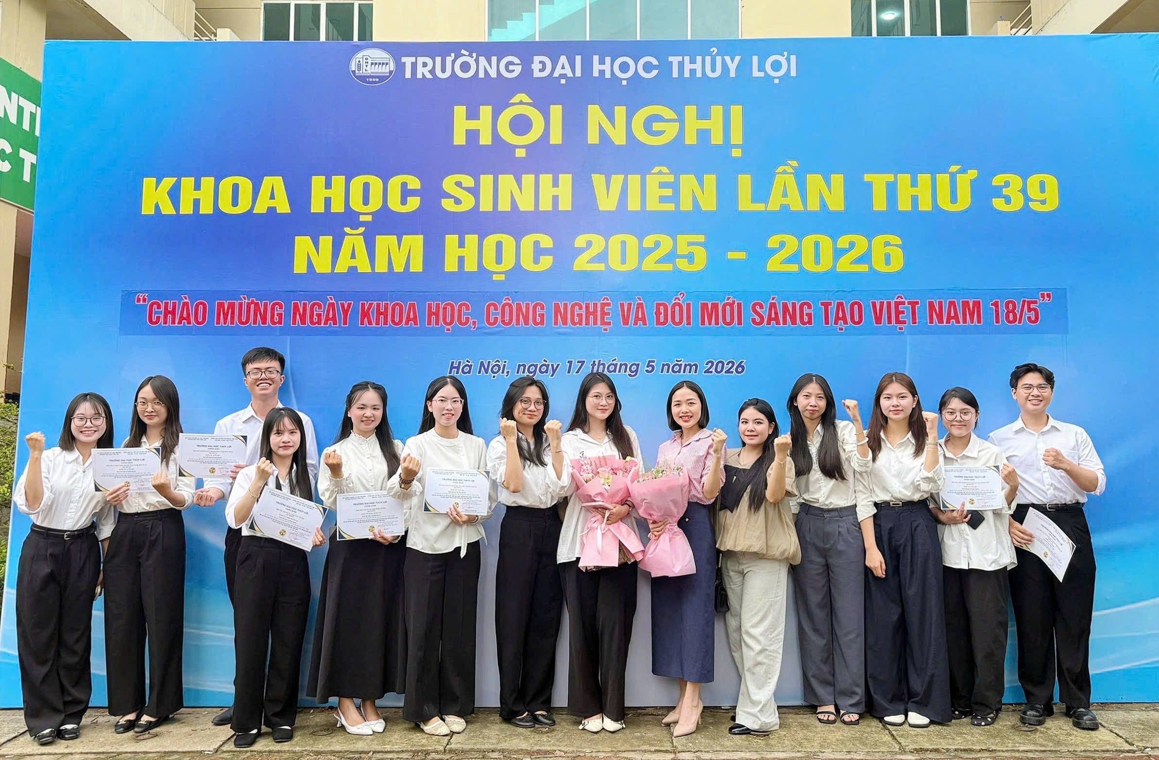 Khoa Kế toán và Kinh doanh
