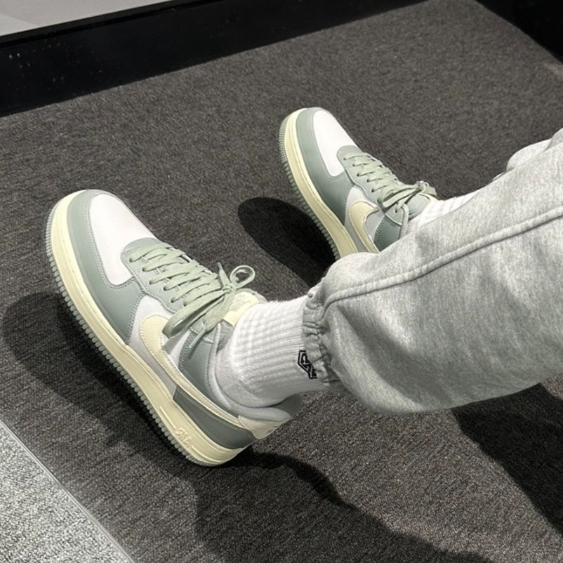 Giày Nike Air Force 1 Low LX ‘Mica Green Coconut Milk’ DV7186-300