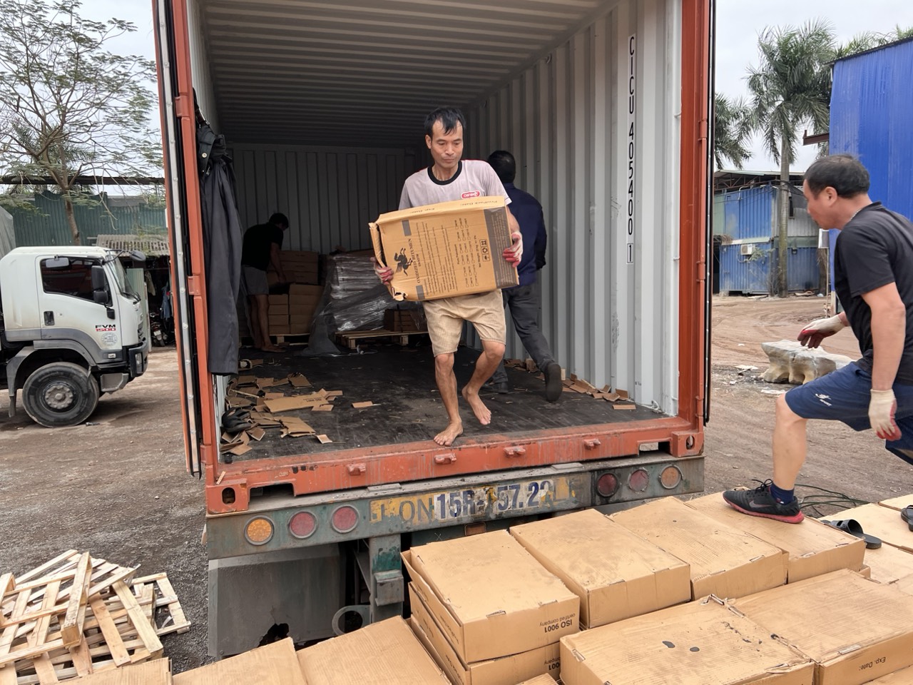 NHỰA ĐƯỜNG CỨNG 115/15