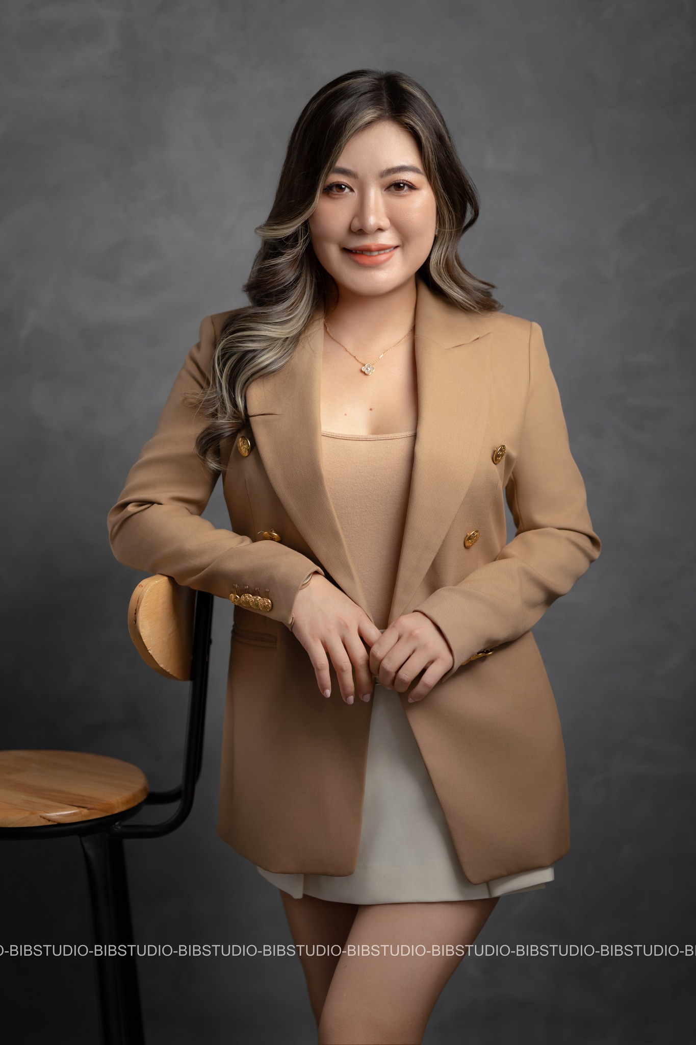 Chụp Ảnh Doanh Nhân - Profile - PROFILE12