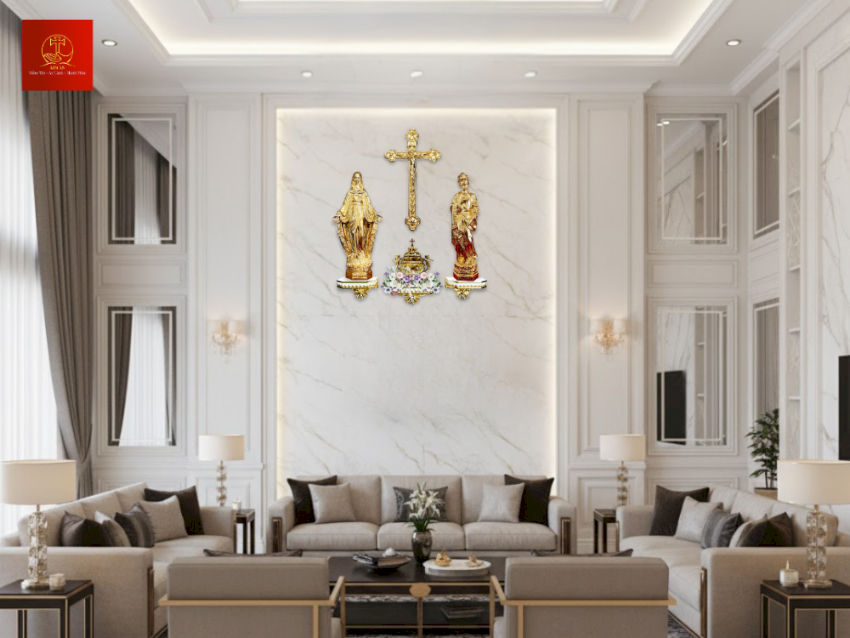 Bàn thờ Công giáo có thiết kế kệ bo viền họa tiết trong phòng khách tân cổ điển sáng