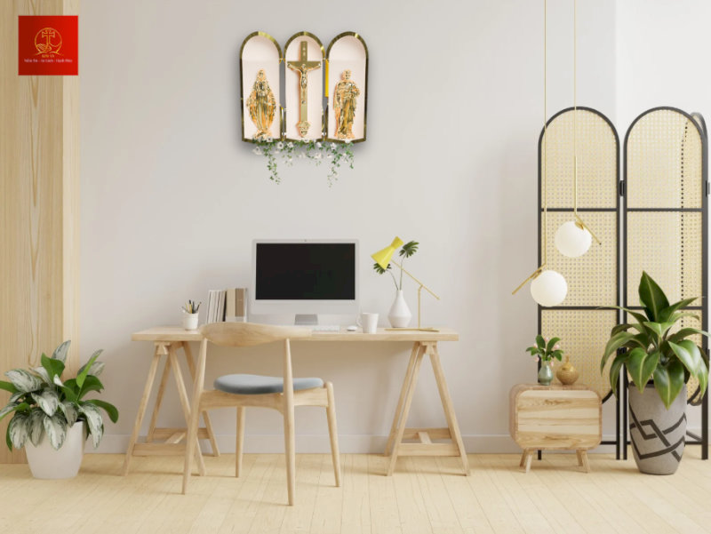 Quý gia chủ nên đặt hoa trên bệ cao