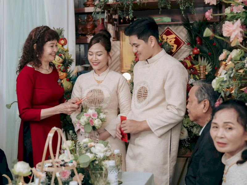 Cha hoặc mẹ cô dâu gửi gắm những lời nhắn nhủ đầy yêu thương