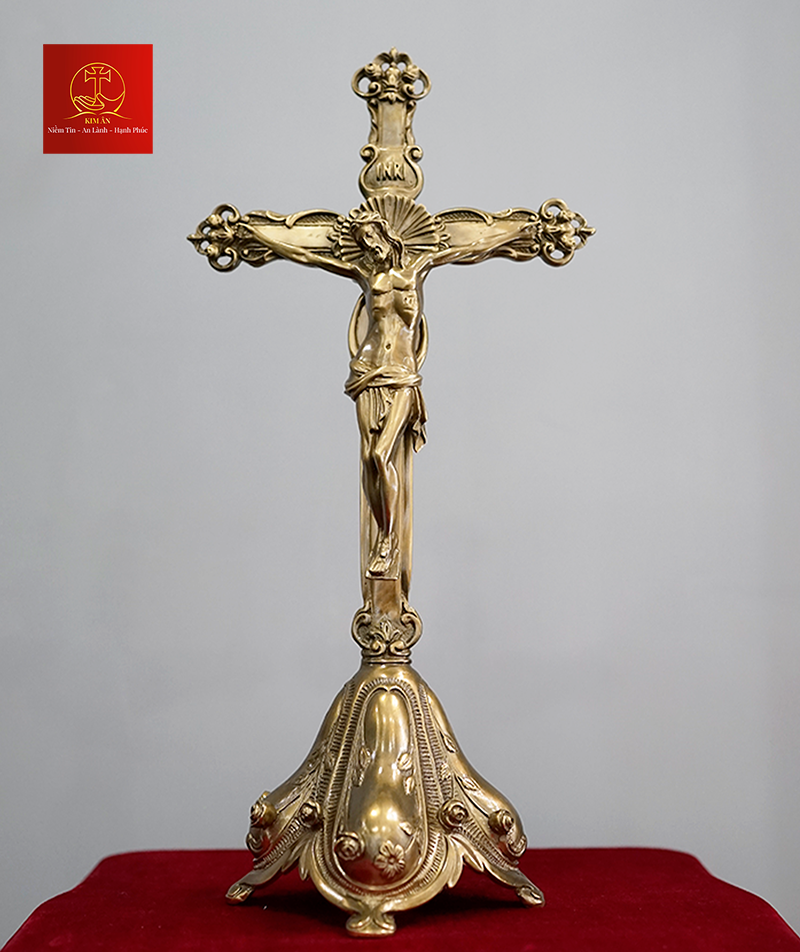 Cây Thánh Giá Hoa Hồng Đẹp Cao 32cm - Màu Cổ Điển