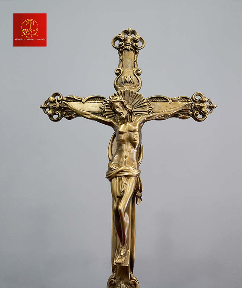 Cây Thánh Giá Hoa Hồng Đẹp Cao 32cm - Màu Cổ Điển