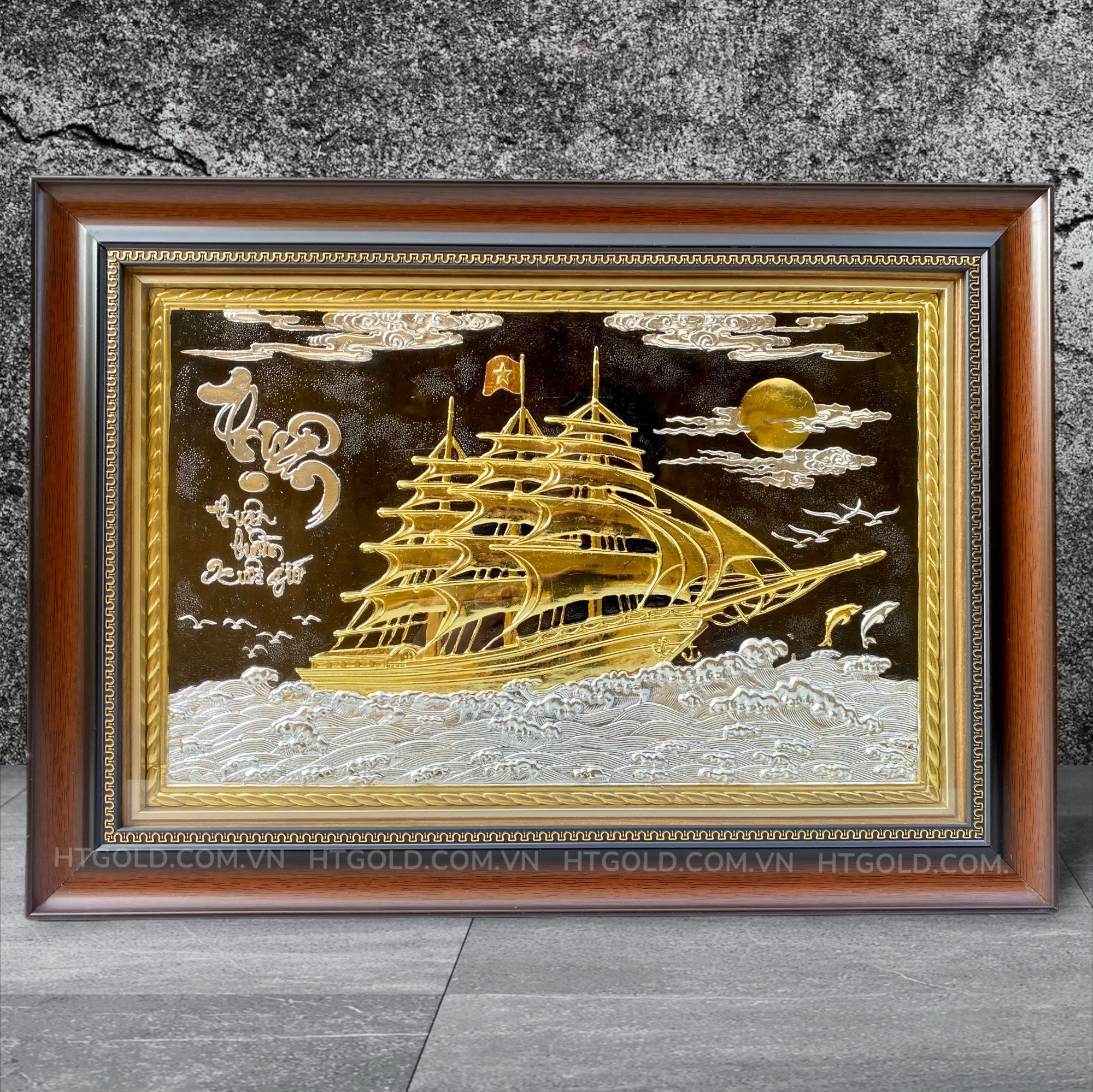 TRANH ĐỒNG THUYỀN BUỒM DÁT VÀNG BẠC (38cm*54cm)