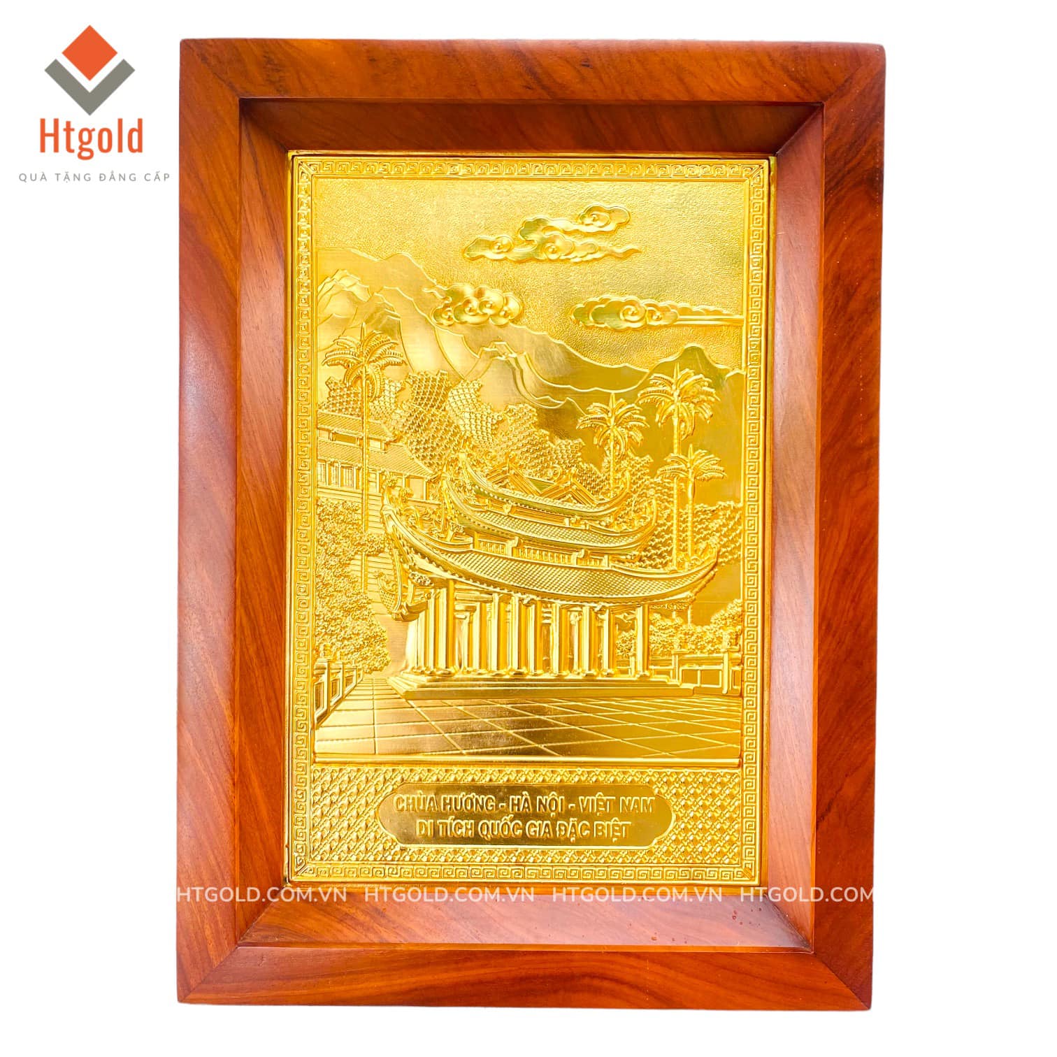 TRANH ĐỒNG CHÙA HƯƠNG, MẠ VÀNG 24K - QUÀ TẶNG CAO CẤP.