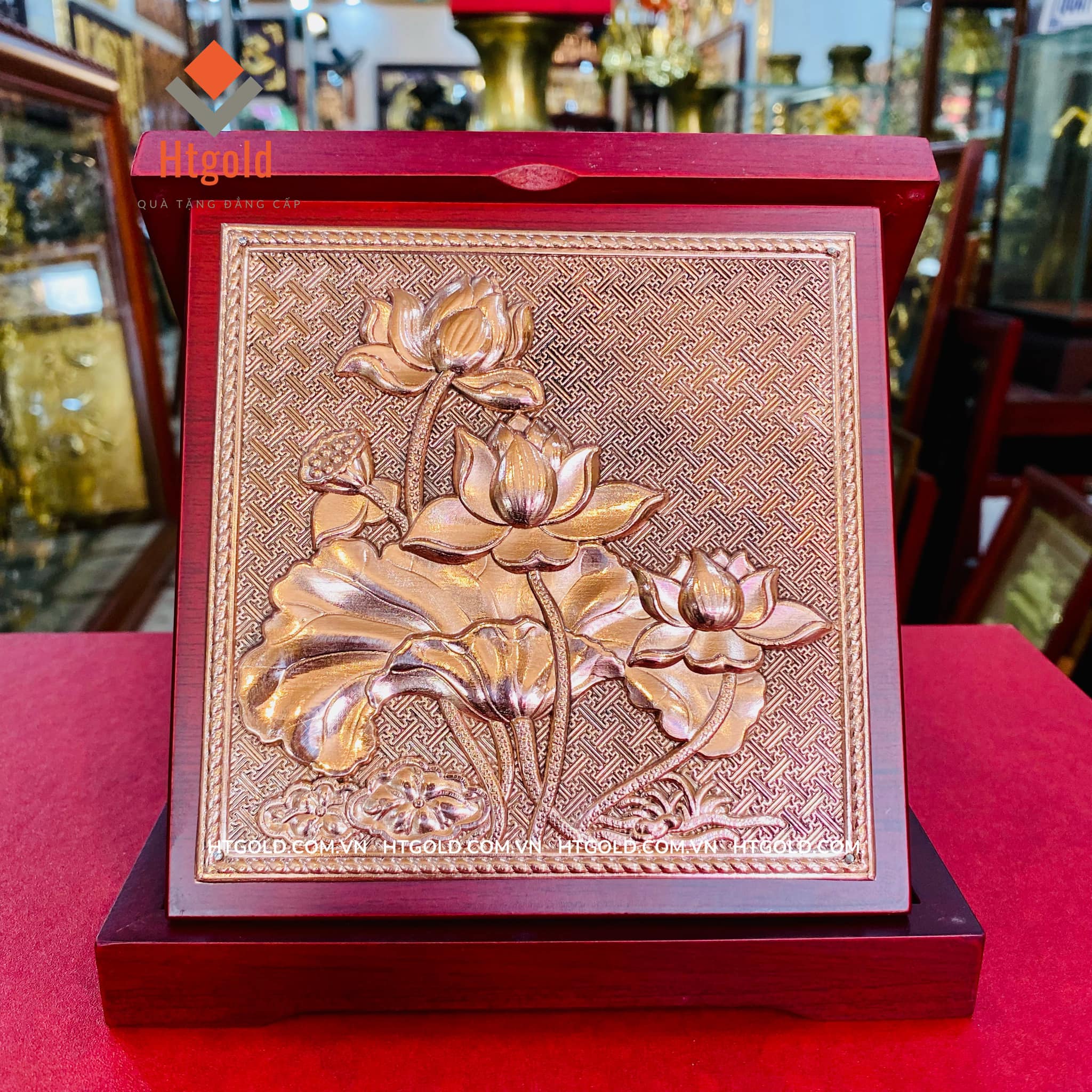 TRANH ĐỒNG HOA SEN (Kích thước 16,5cm)-QUÀ TẶNG TRANH VÀNG