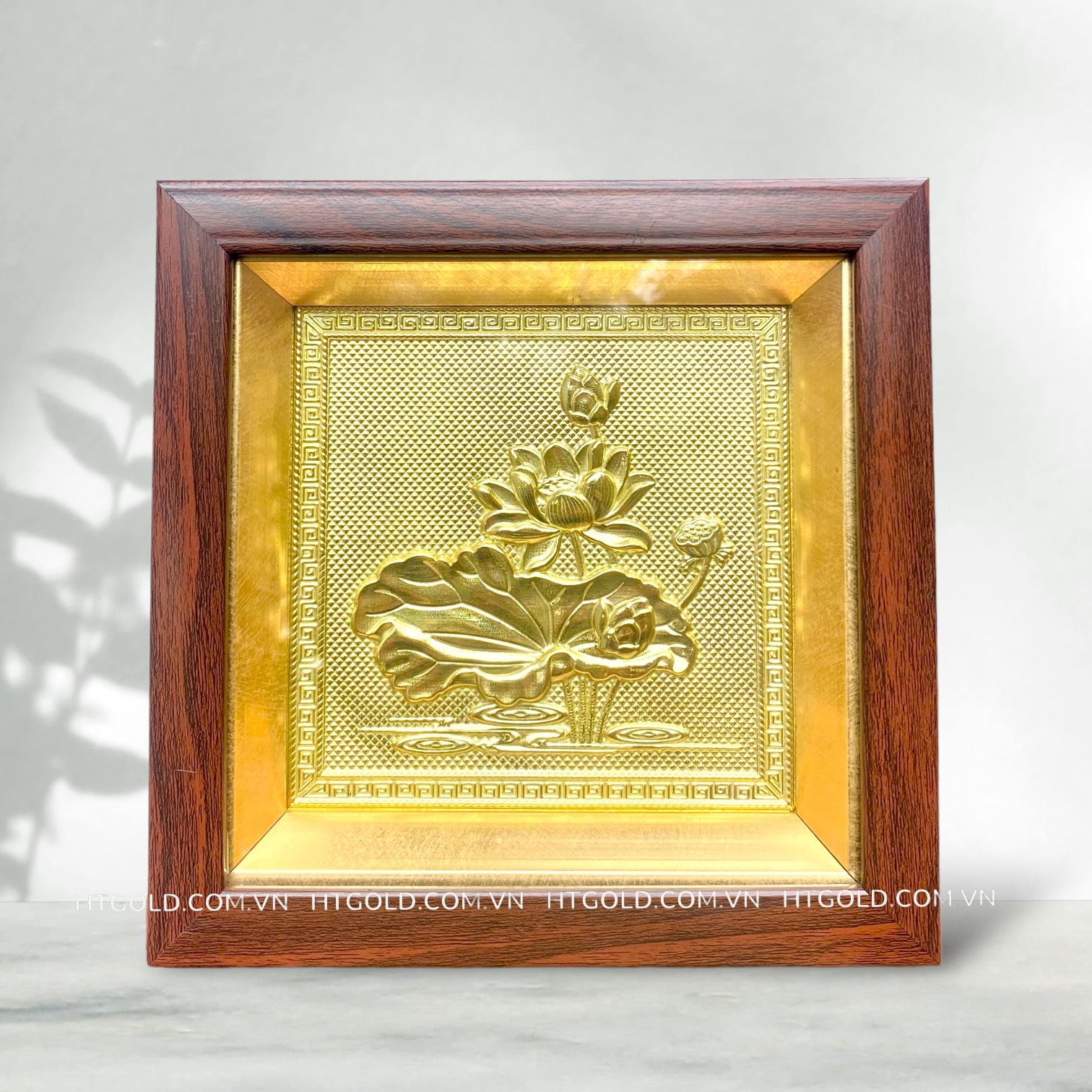 TRANH HOA SEN BẰNG ĐỒNG VÀNG (20cm x 20cm)