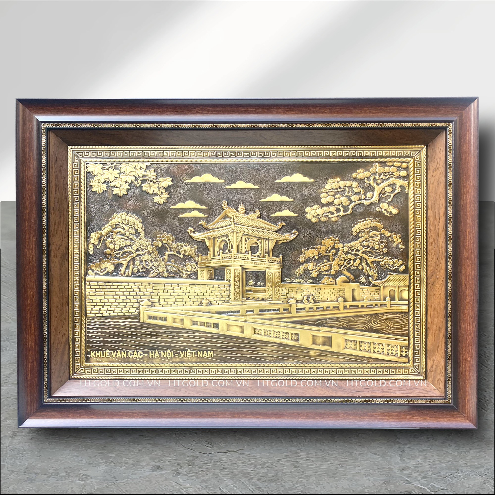 TRANH KHUÊ VĂN CÁC BẰNG ĐỒNG, GIẢ CỔ (50cm * 70cm)