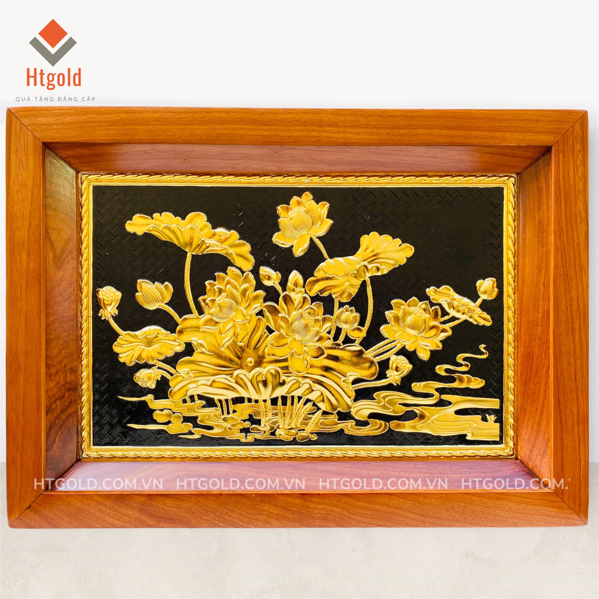 TRANH ĐỒNG HOA SEN, MẠ VÀNG 24K (Kích thước 38cm x 54cm)