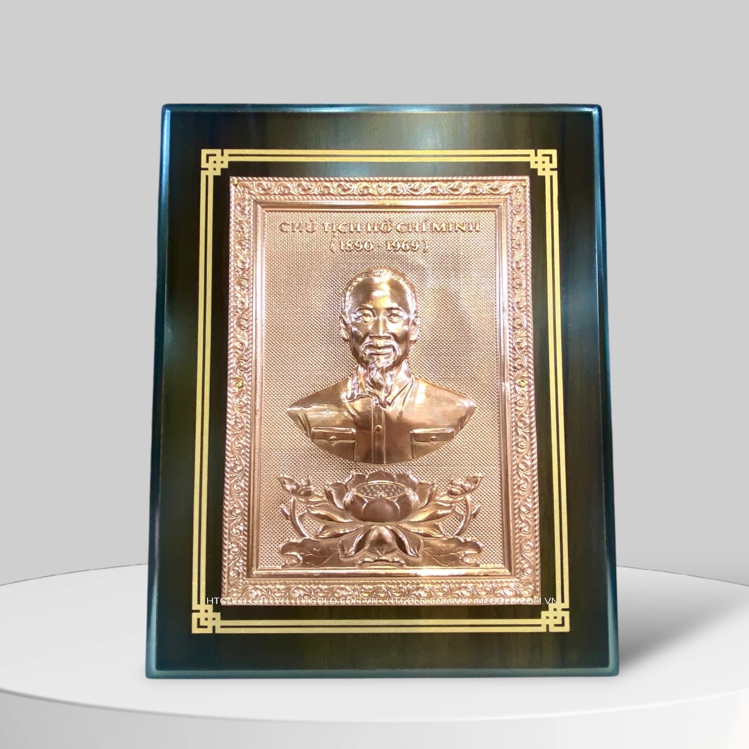 TRANH CHÂN DUNG BÁC HỒ BẰNG ĐỒNG ĐỎ (20cm * 25cm)