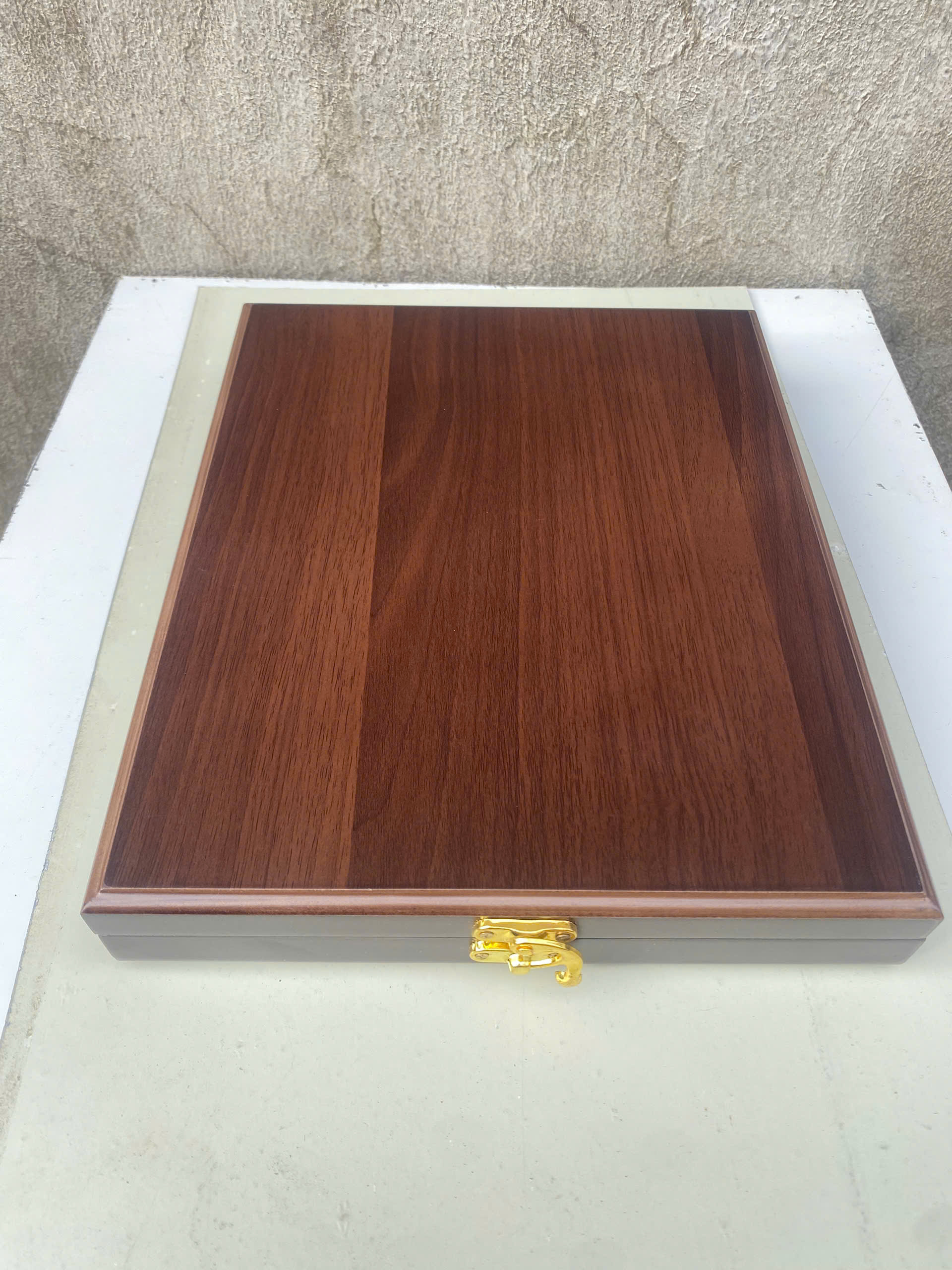 TRANH CHÂN DUNG BÁC HỒ BẰNG ĐỒNG ĐỎ (20cm * 25cm)