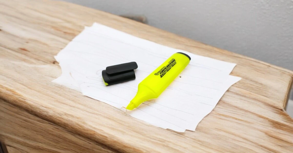 Bút dạ quang PO-HL500 vàng (Class Mate)(10c/h)