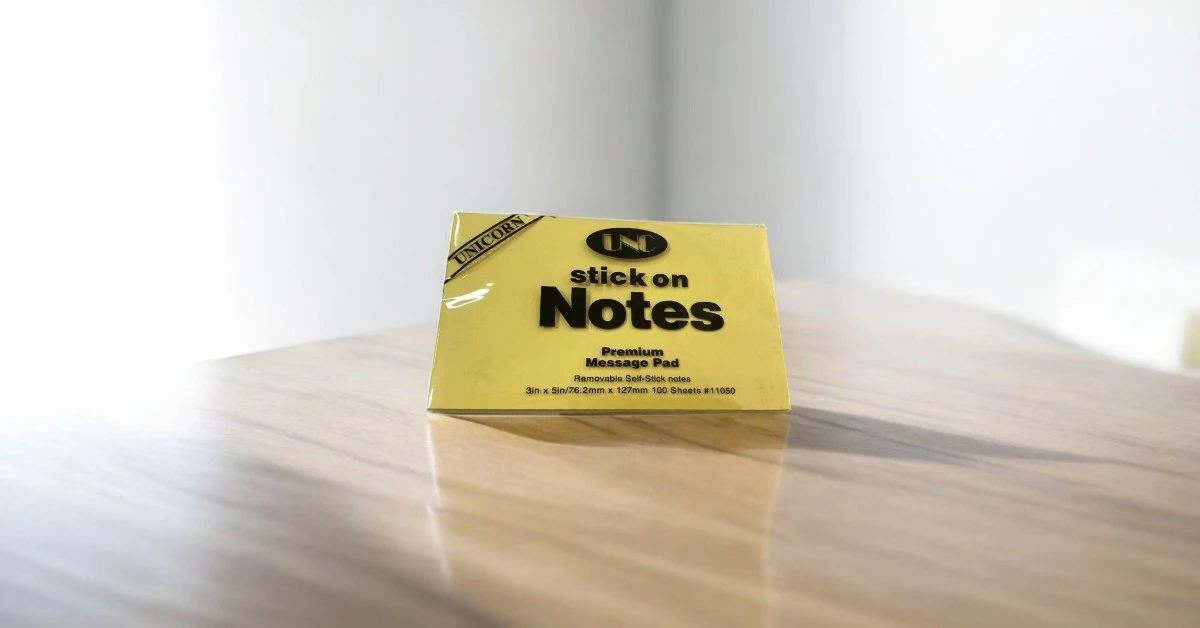 Giấy notes 3x5  UNC 100 tờ/xấp
