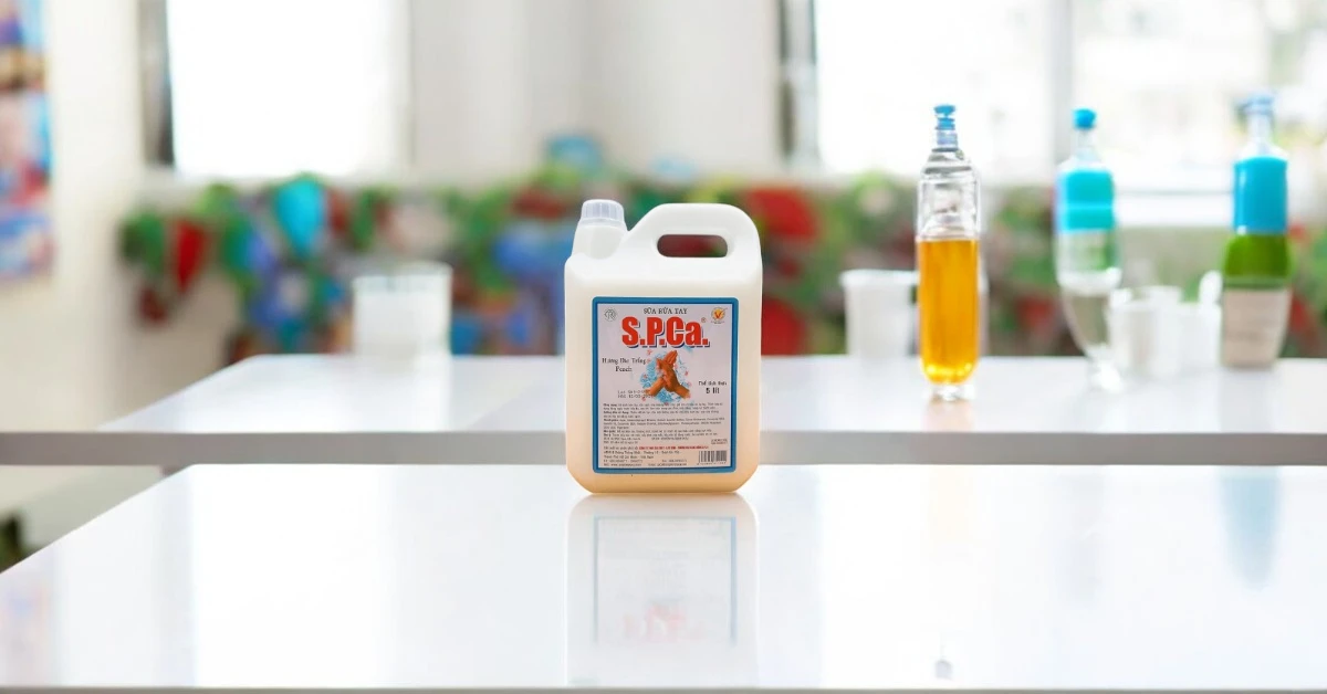 Nước rửa tay khử trùng S.P.Ca. hương đào 5 lít