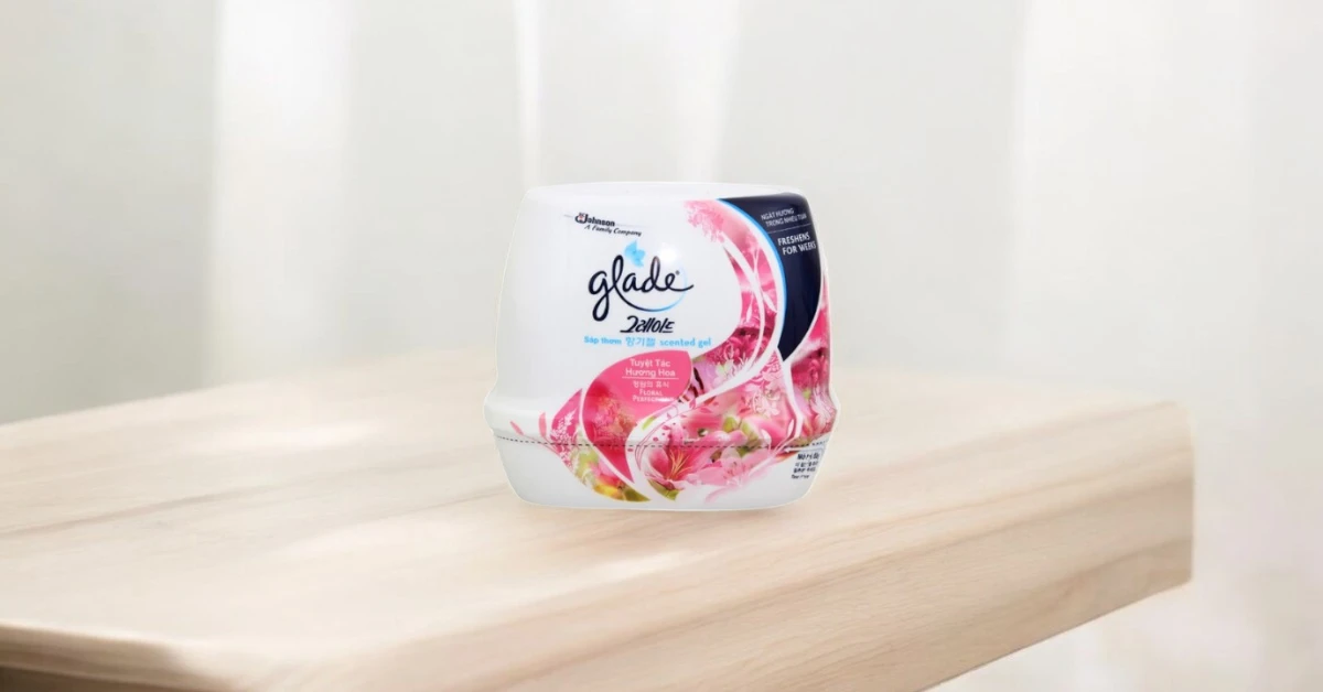 Sáp thơm Glade Tuyệt Tác Hương Hoa 180g