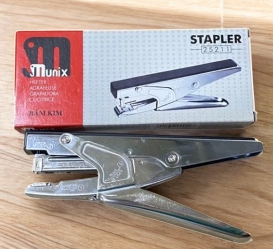 Bấm kim Stapler 25211 Munix