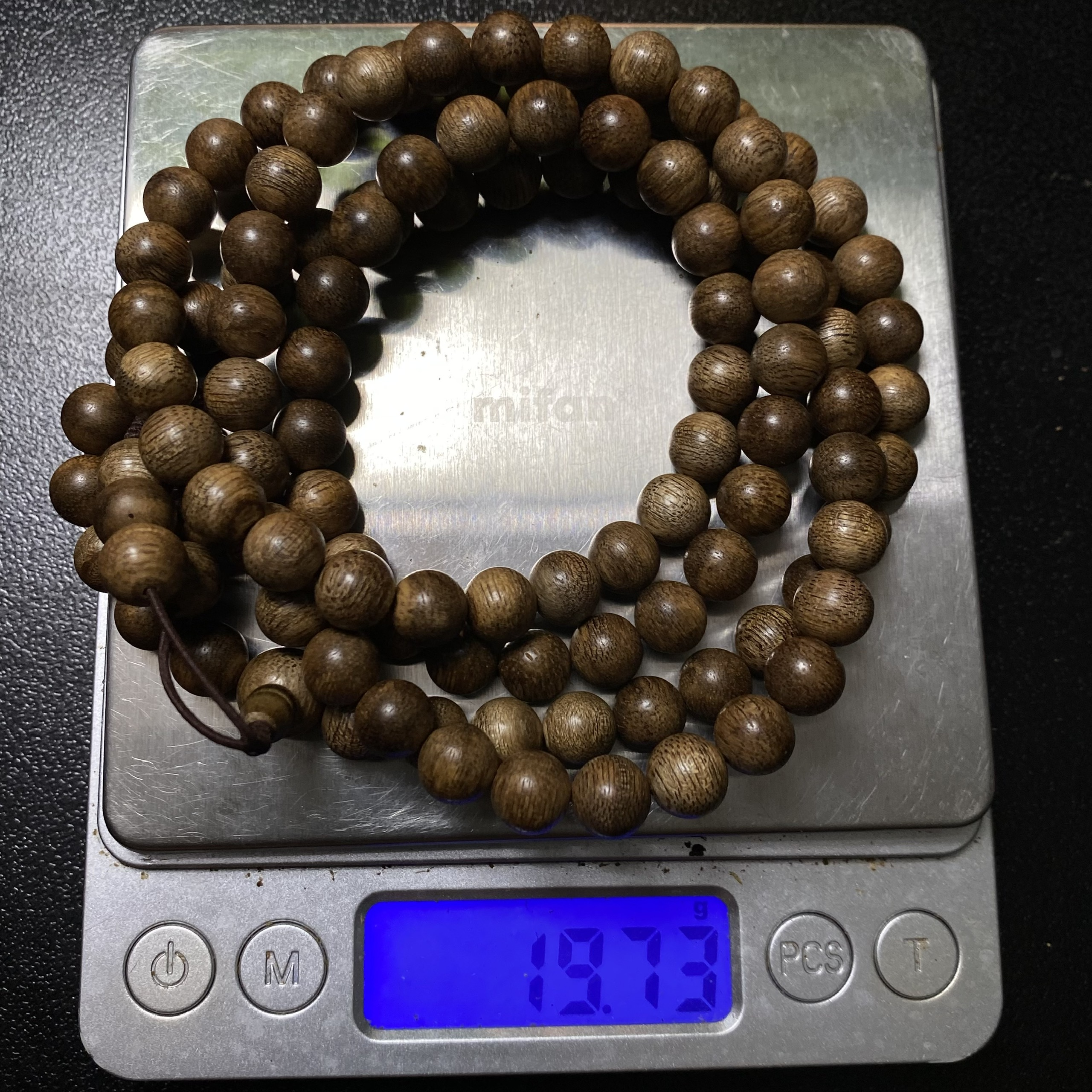 Vòng trầm hương tốc Việt chuỗi 108 hạt 6-7-8li thơm ngọt sâu 061