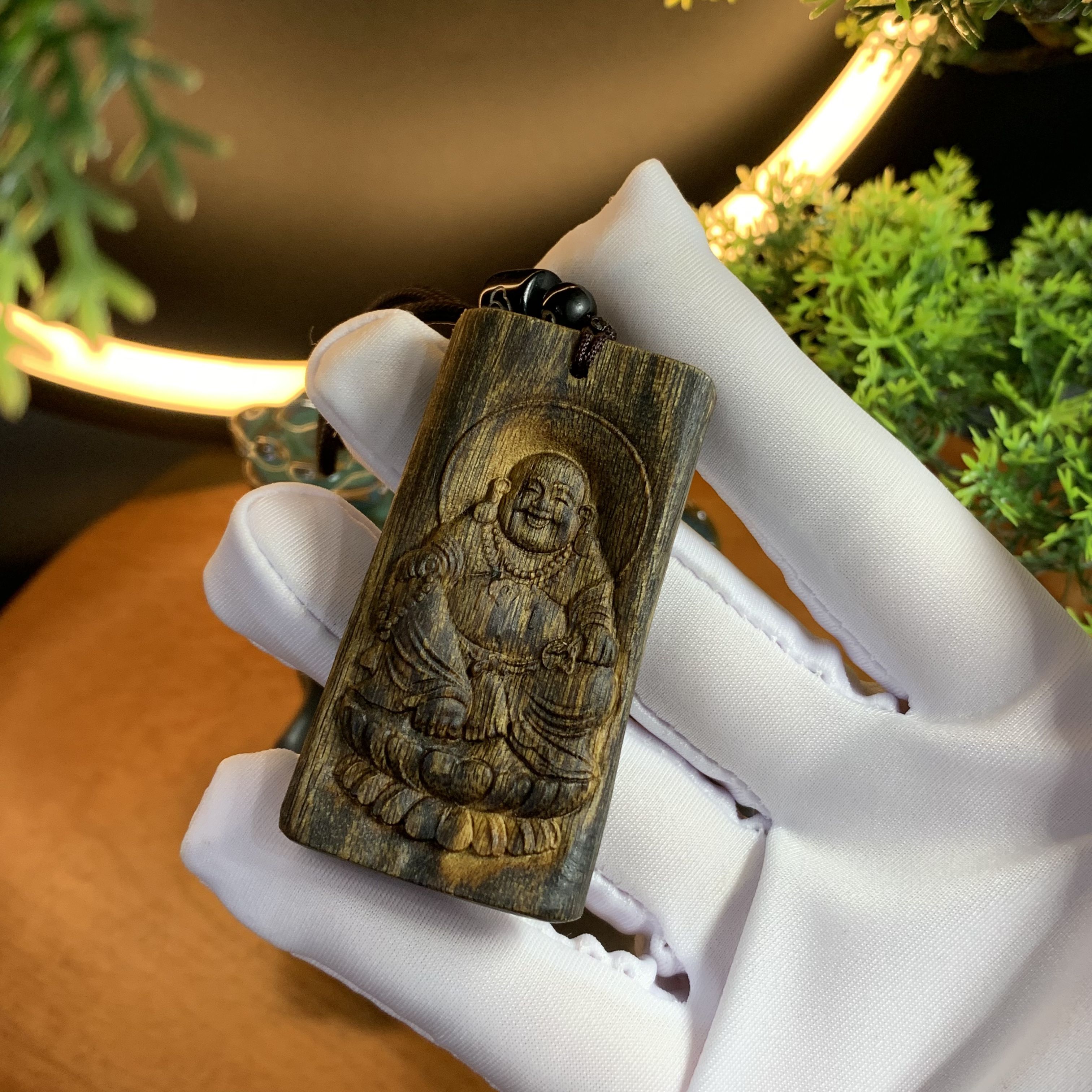 [LIVE] Mặt dây chuyền trầm hương Kì Hải Nam cận chìm khắc hình Phật Di Lạc 129