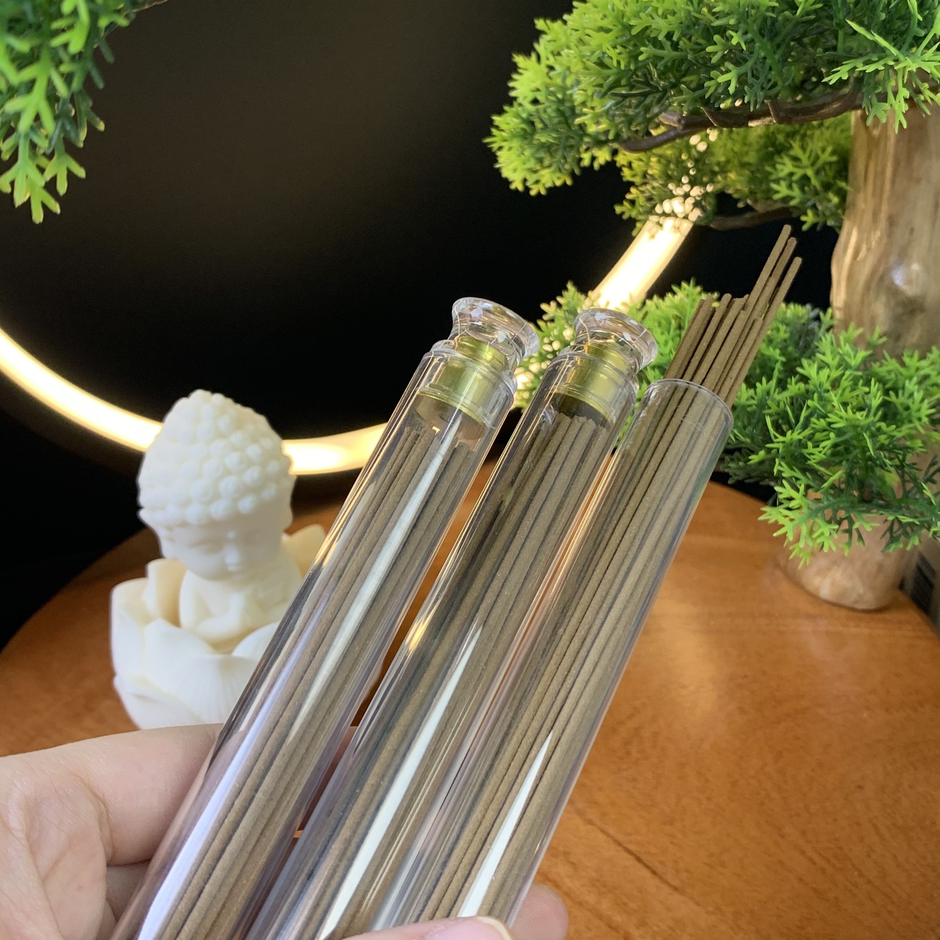 Nhang trầm hương Kỳ Hải Nam thanh ngọt, nhang không tăm dài 20cm , ống 10gram kèm đế đốt 115-01