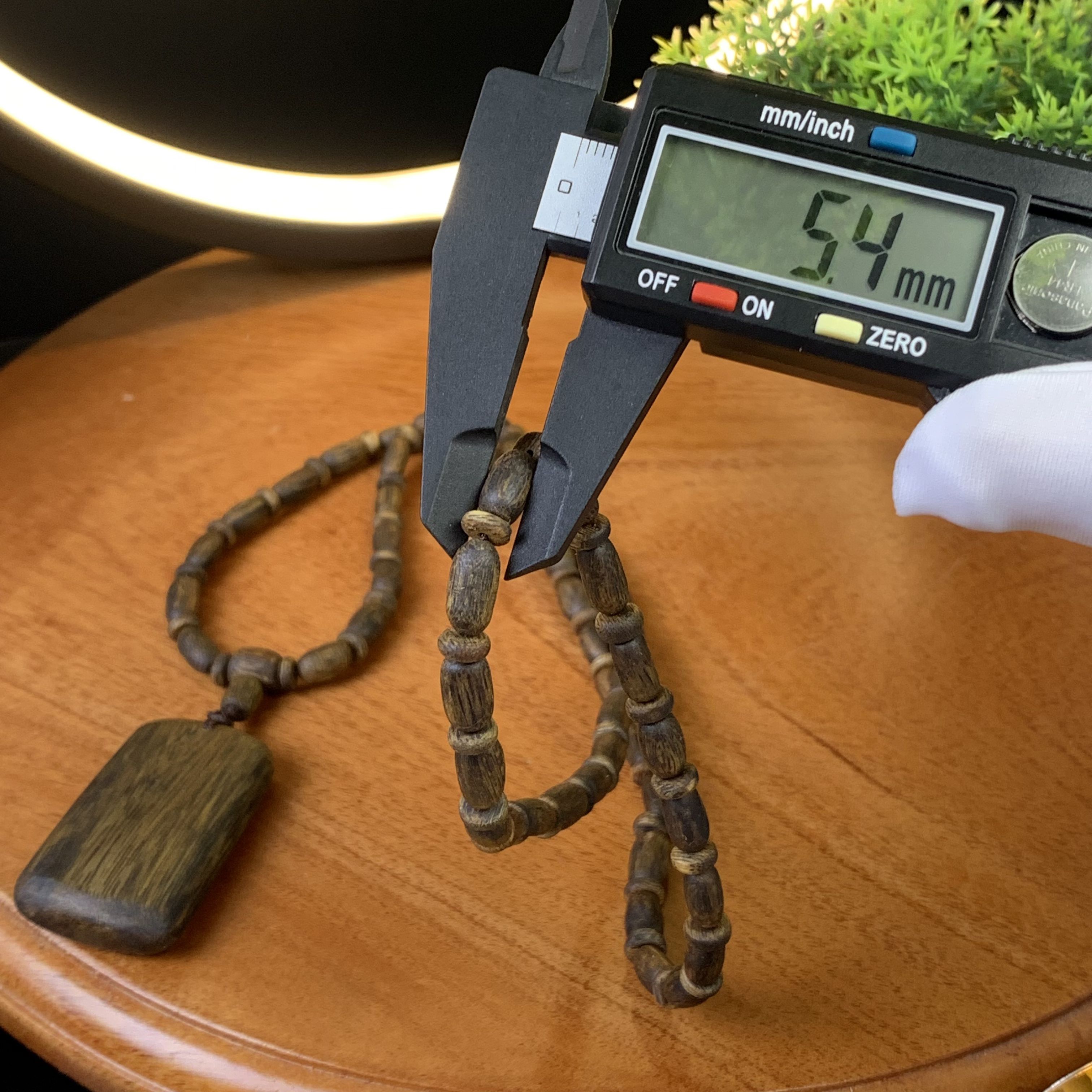 [LIVE] Vòng cổ trầm hương Kỳ Hải Nam cận chìm thơm nhẹ dễ chịu kèm mặt dây 20g 136