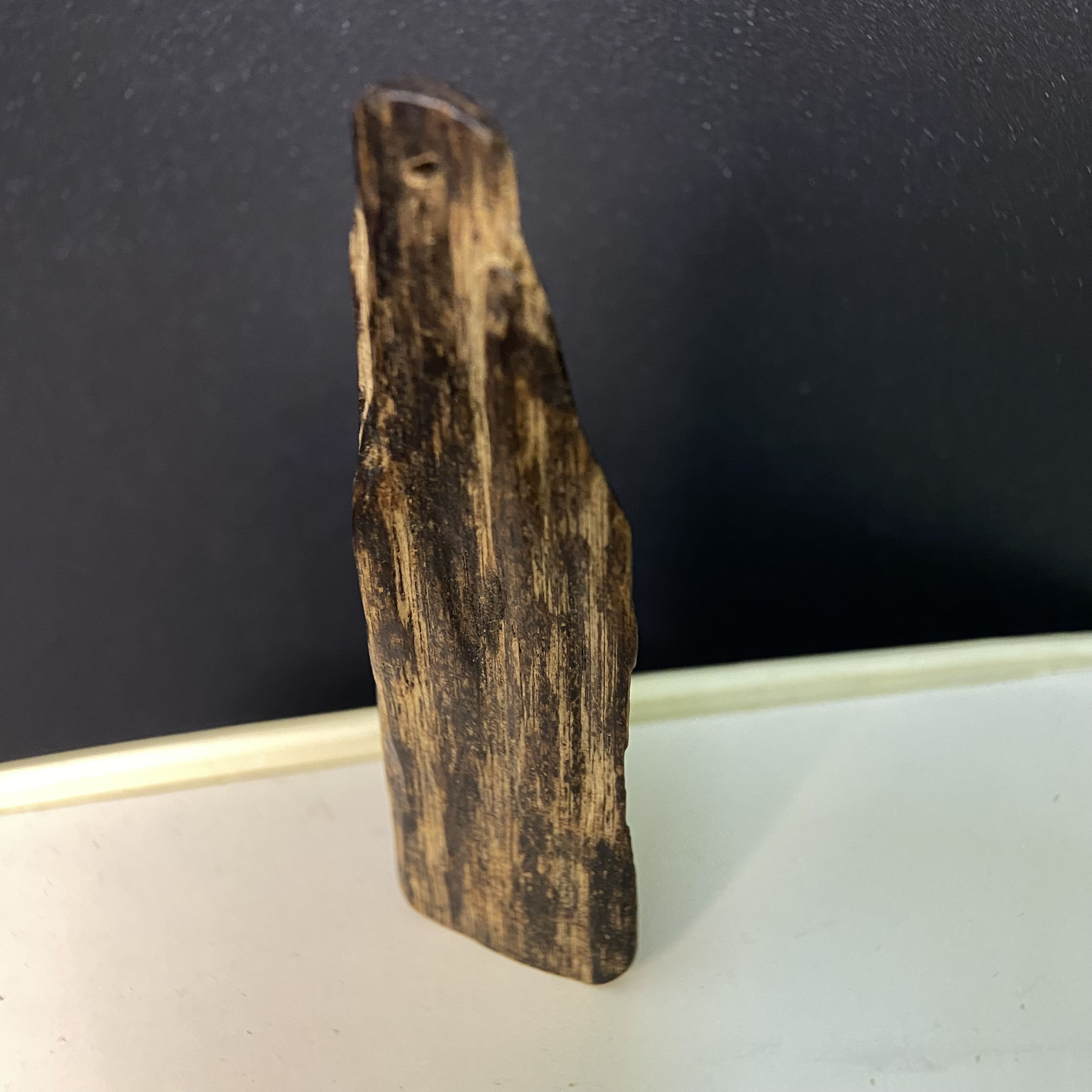 [LIMITED] Mặt trầm hương cận chìm Tarakan Indonesia thơm sống ngọt siêu mạnh bốc #0003