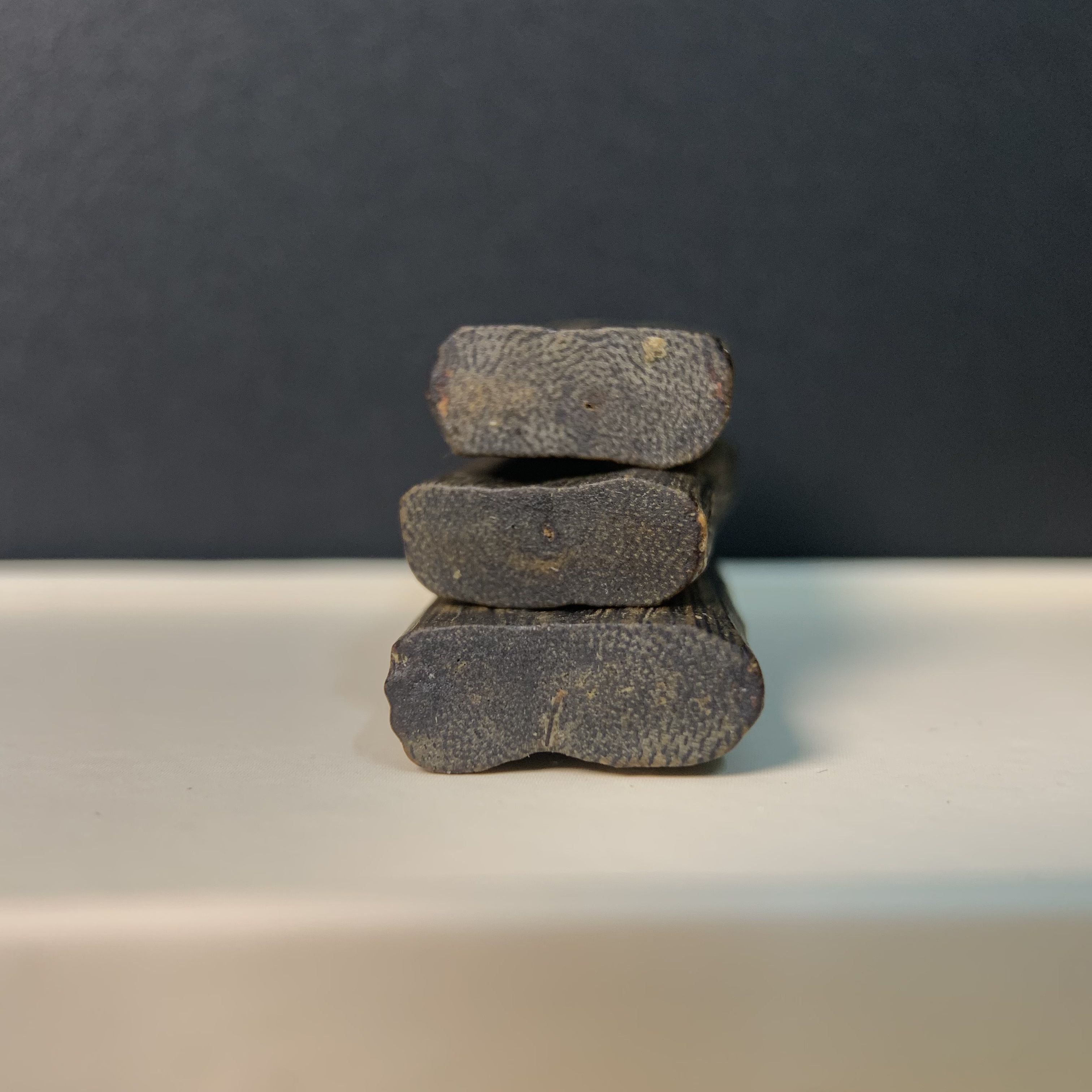 [LIVE] Mặt dây chuyền trầm hương Kỳ Hải Nam nhỏ chìm nước cao cấp 2g làm mặt dây chuyền, miếng trầm chơi cảnh, thưởng mùi 127-02